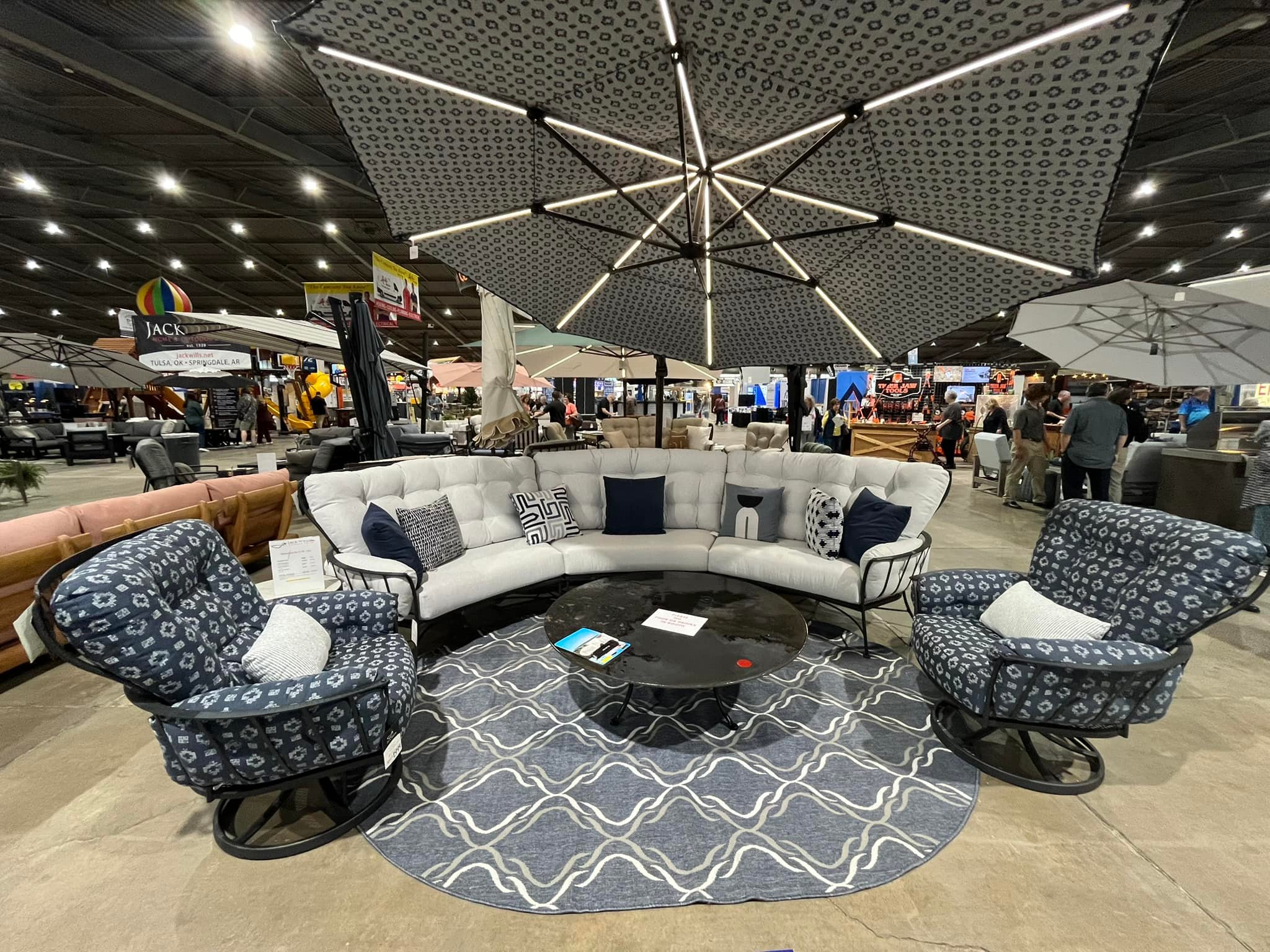jack wills patio umbrella 3-Tier w/ Tilt Adjustment, Crank foot octagonal canopy made of fade Jack Daniel's Umbrella at The