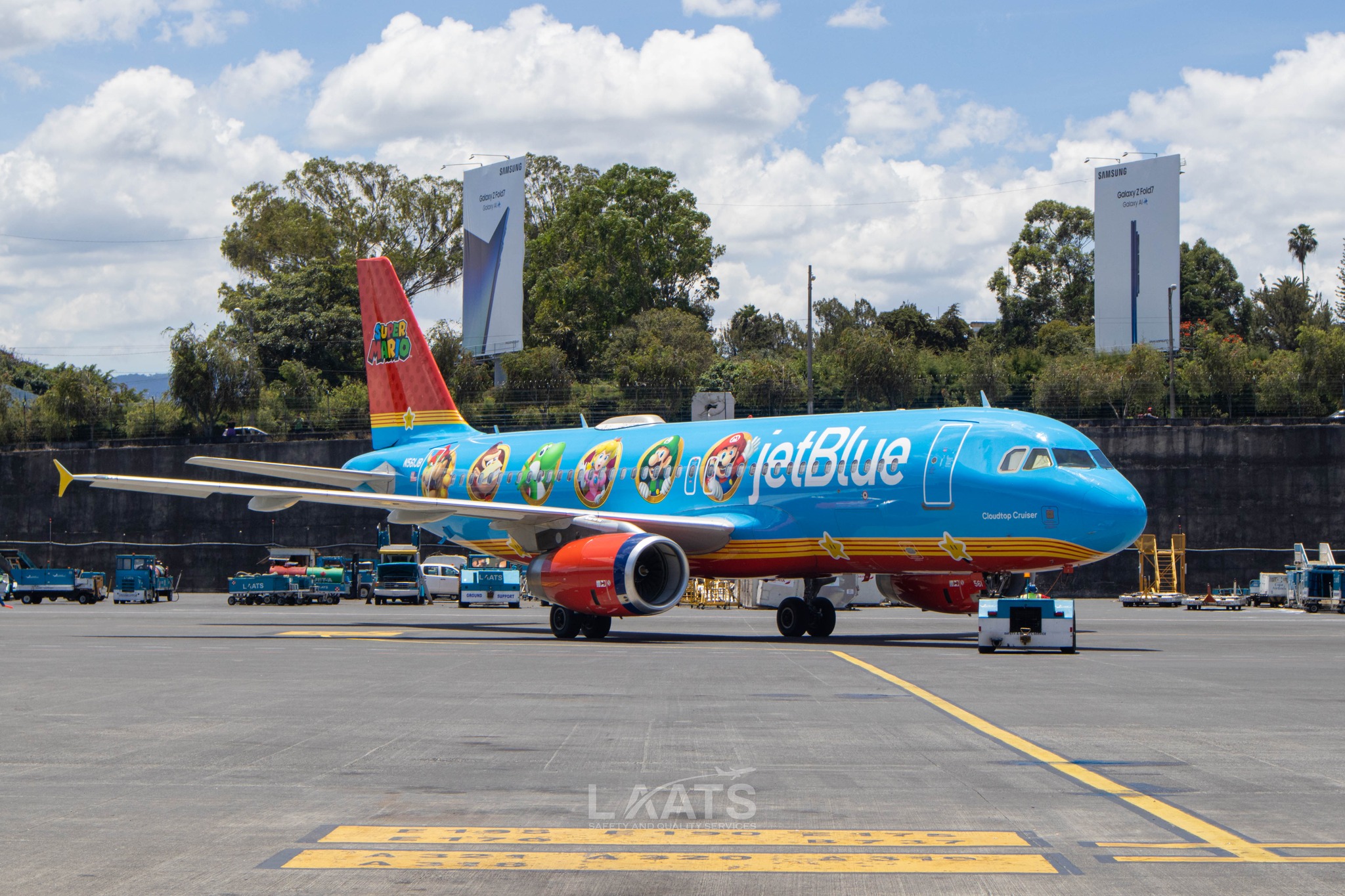 LAATS - ️ Spotting something special on the ramp. Jetblue... | Facebook