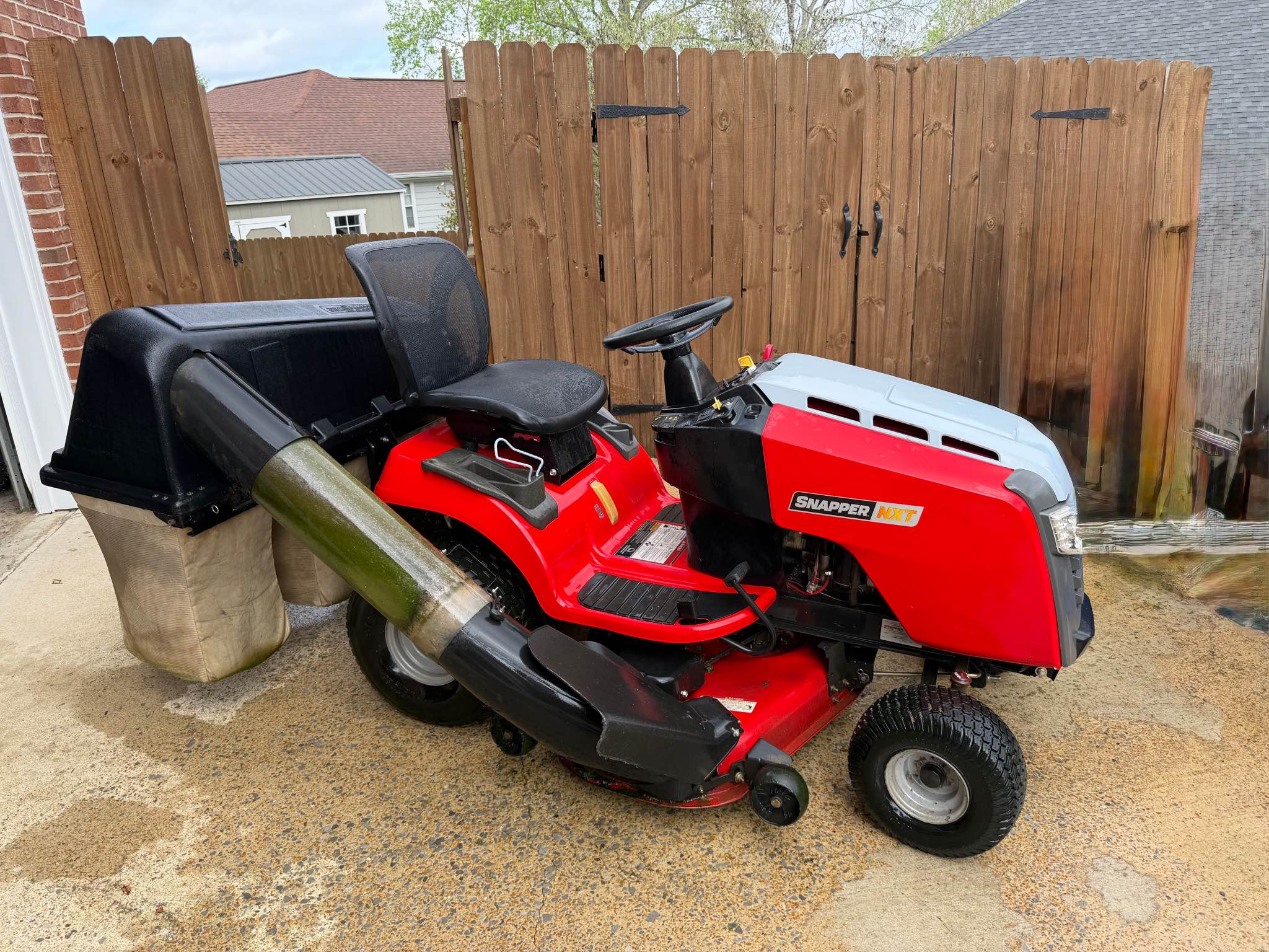 Snapper NXT Riding Lawn Mower - Powersport Vehicles - Chattanooga ...