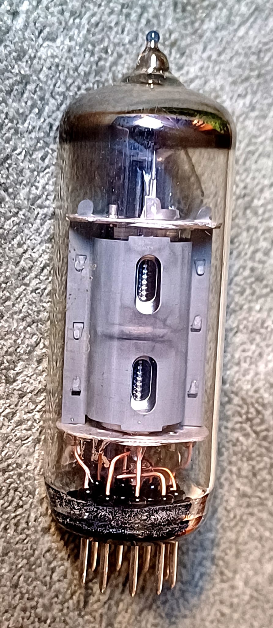 6080 vacuum tube has same pin layout as 6sn7