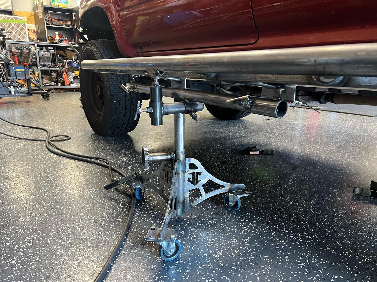 JC Customs - After posting a story with this contraption... | Facebook