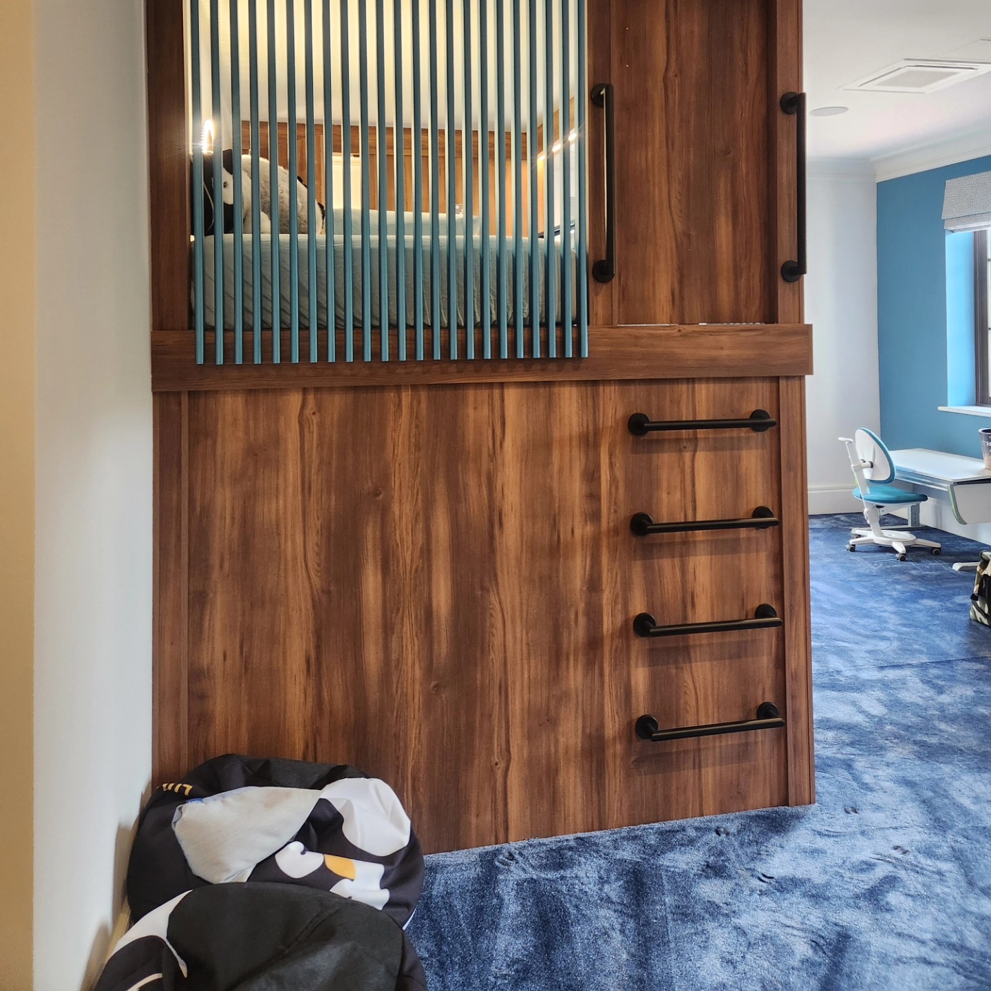 K&D Specialist Interiors