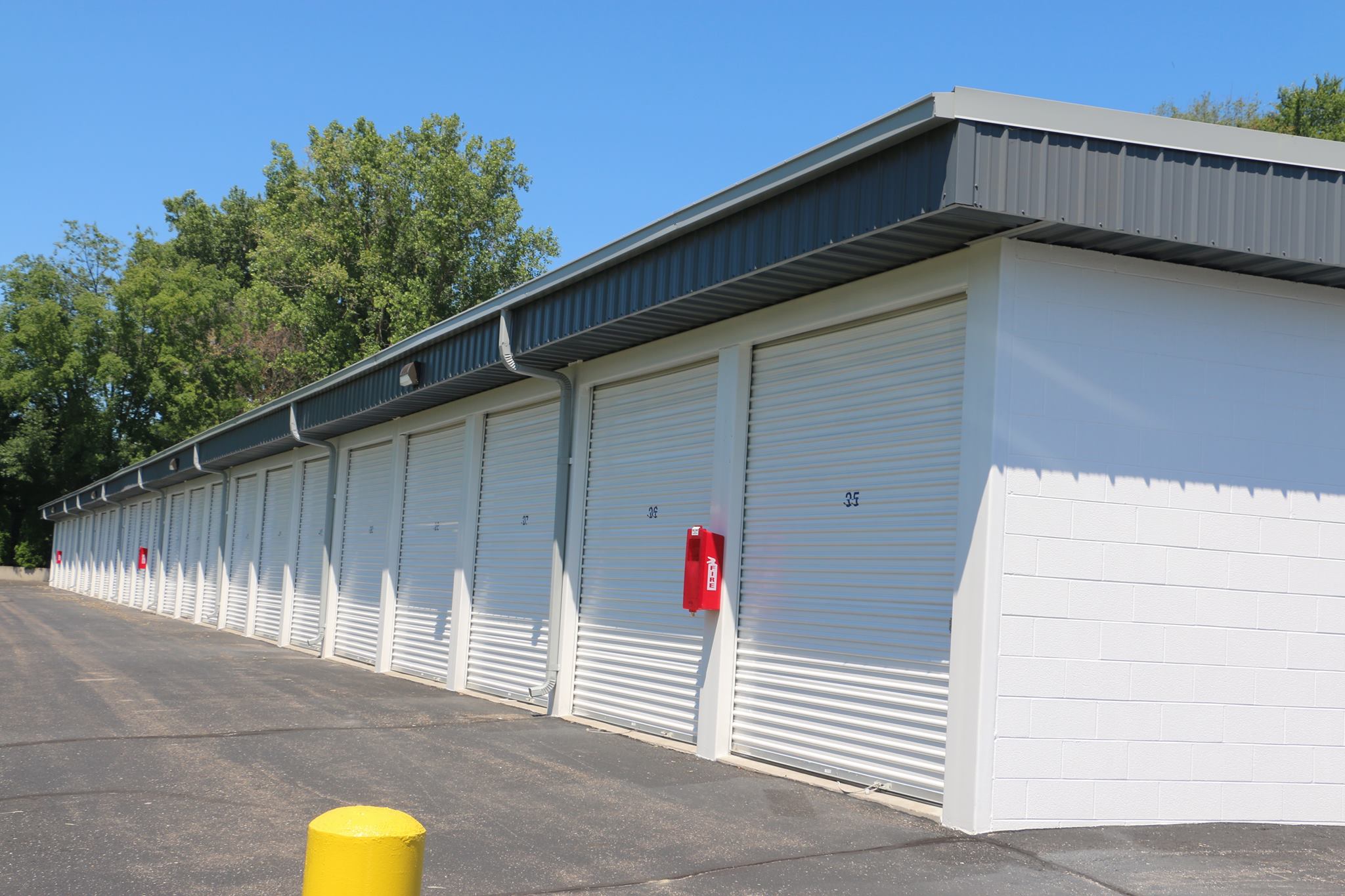 Mini Maxi Self Storage | Mount Clemens MI