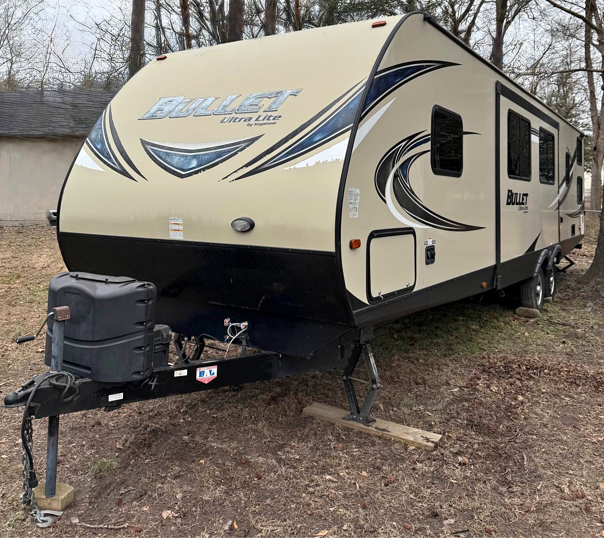 2017 37’ Keystone Bullet Ultra Lite 330BHS - RVs & Campers ...