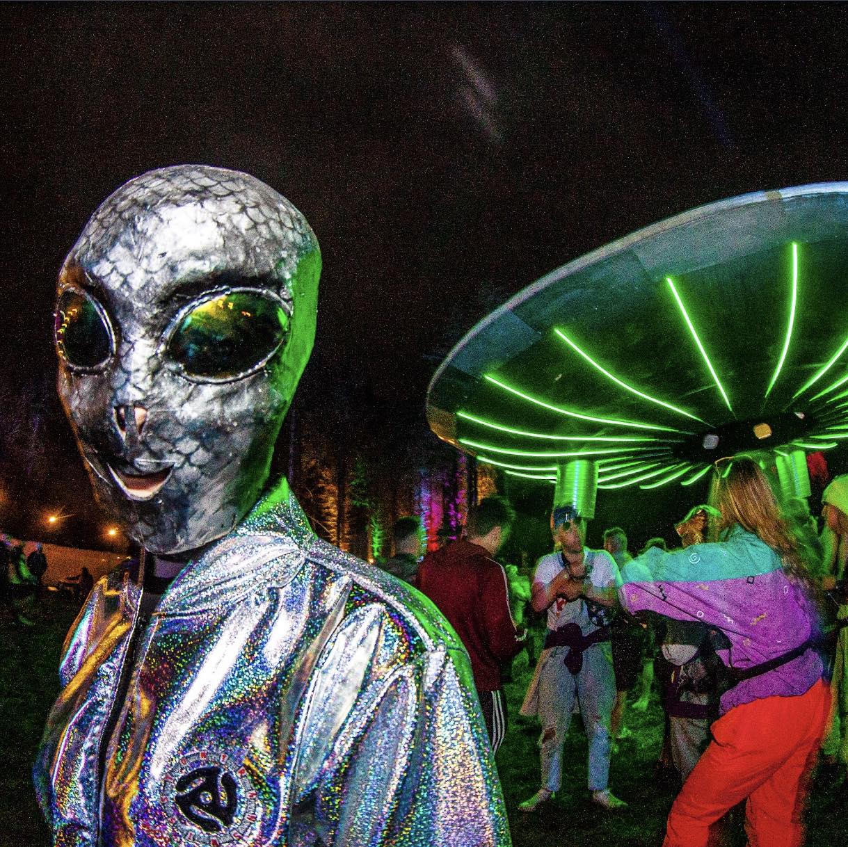 Transmission-space - Here's a little teaser for next weekend 👽🛸🔥 | Facebook