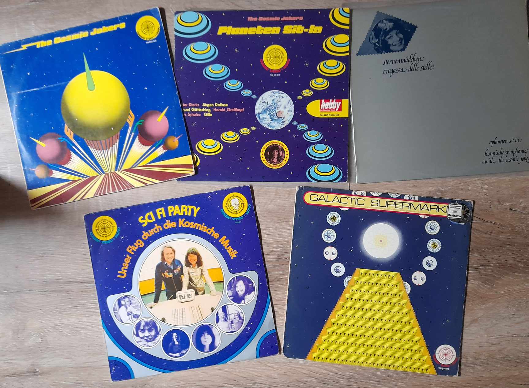 A few albums by the Cosmic Jokers : 
