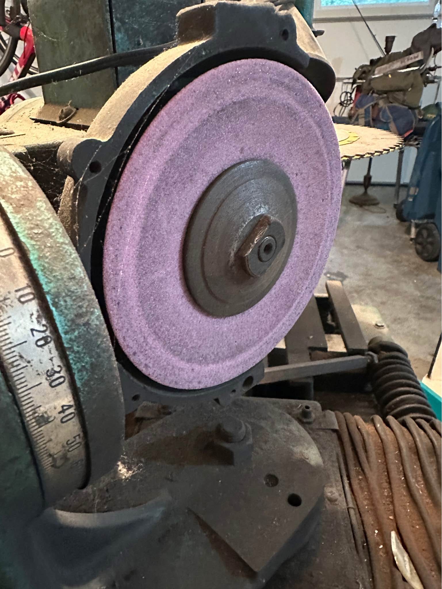 FOLEY 357 Carbide Saw Grinder Sharpener - Saws & Blades - Bella Vista ...