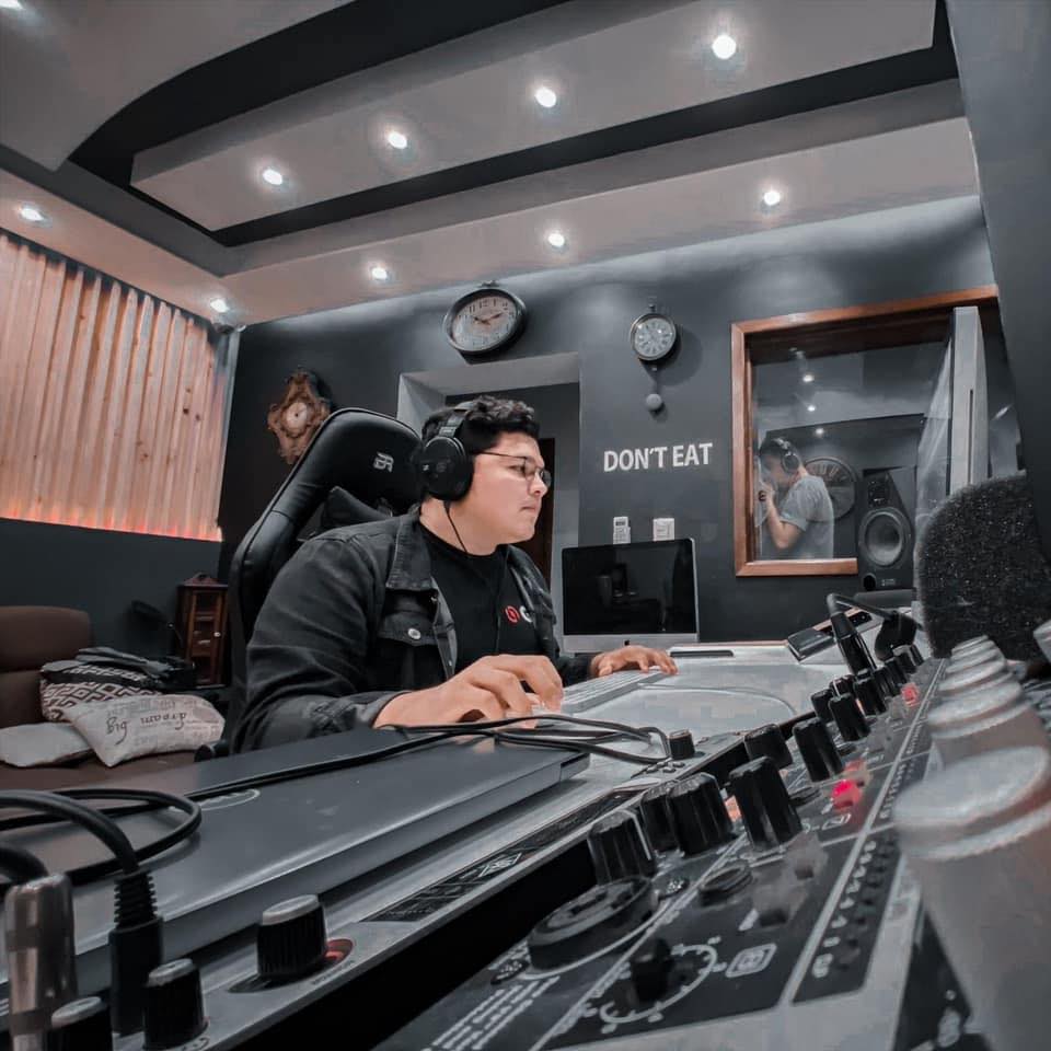 Daniel Reyes “Productor Musical”