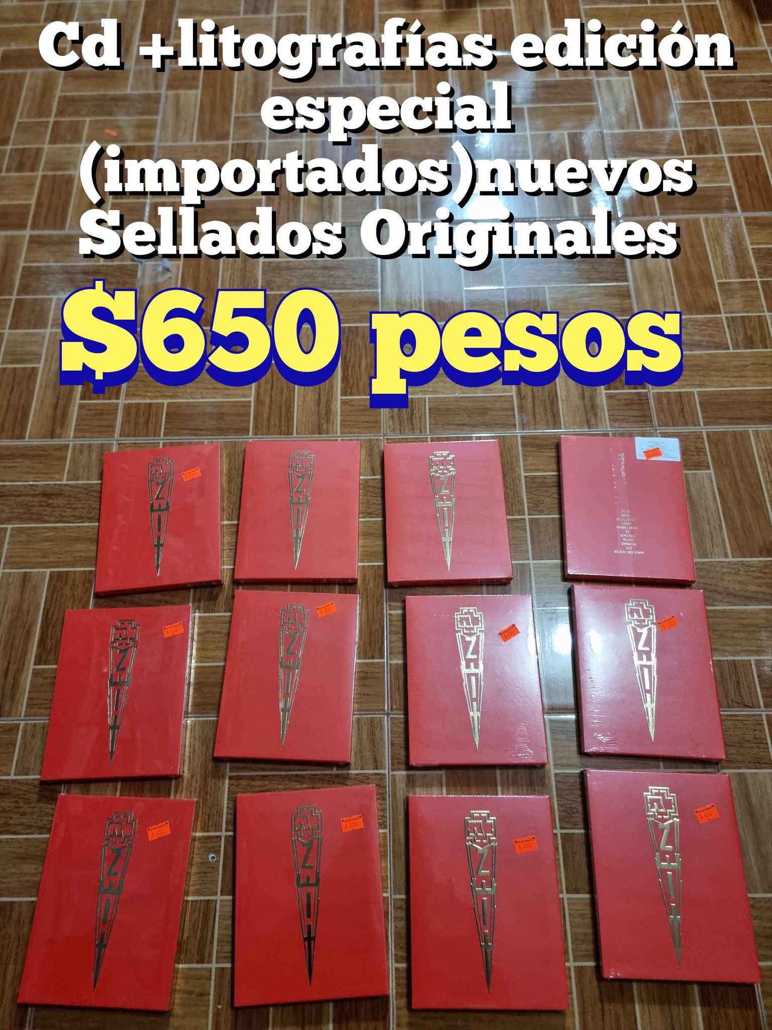 Figura original Repack en perfectas condiciones y completa $1500