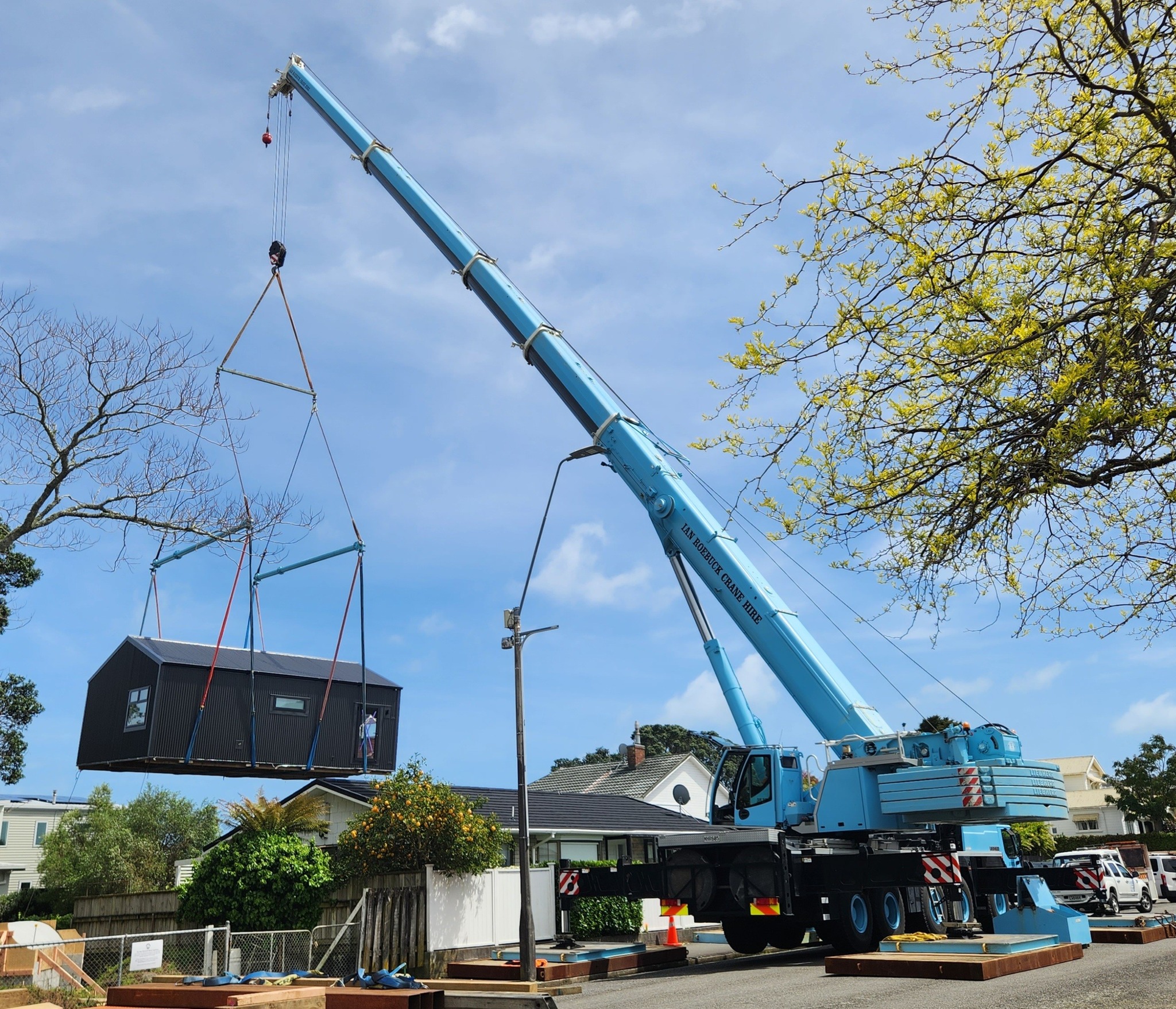 Ian Roebuck Crane Hire LTD