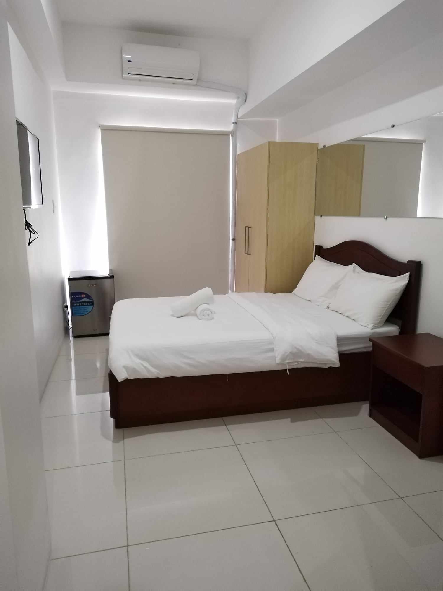 Makati Condo Apartment for RENT | Dian Place condo makati, brgy | Facebook