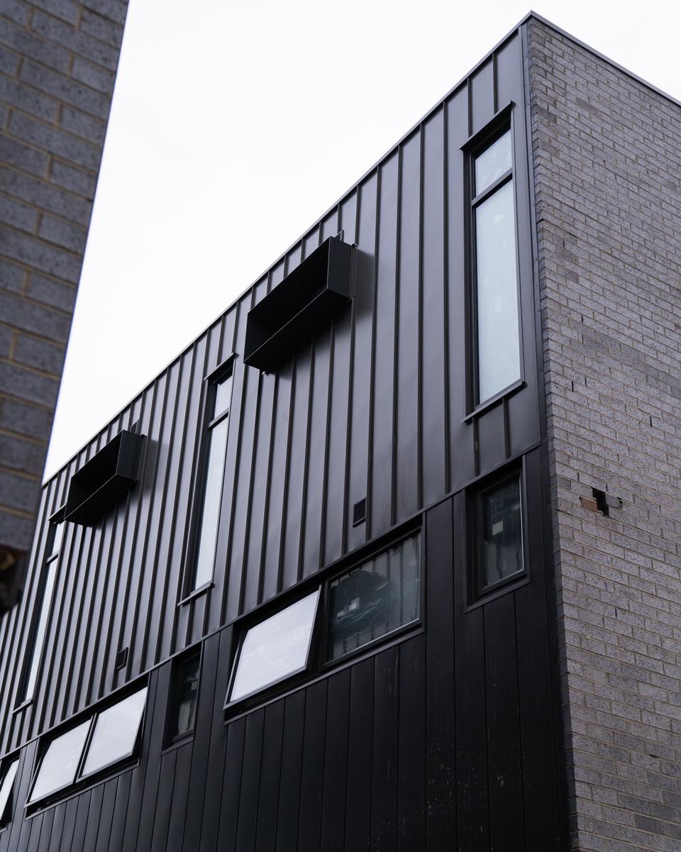 Crisp finishes in Flemington.... - Proline Metal Cladding