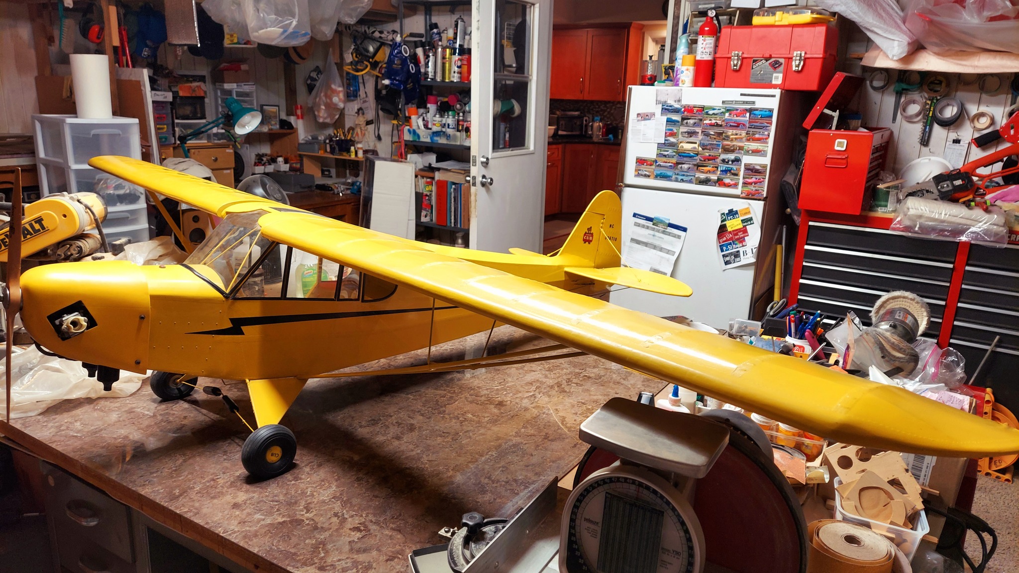 CHENTON Dancing Wings Hobby - Kit Avion En Bois Balsa Piper Cub J-3 1,2 M - DIY à Assembler - Parfait Pour Débuter En Vol