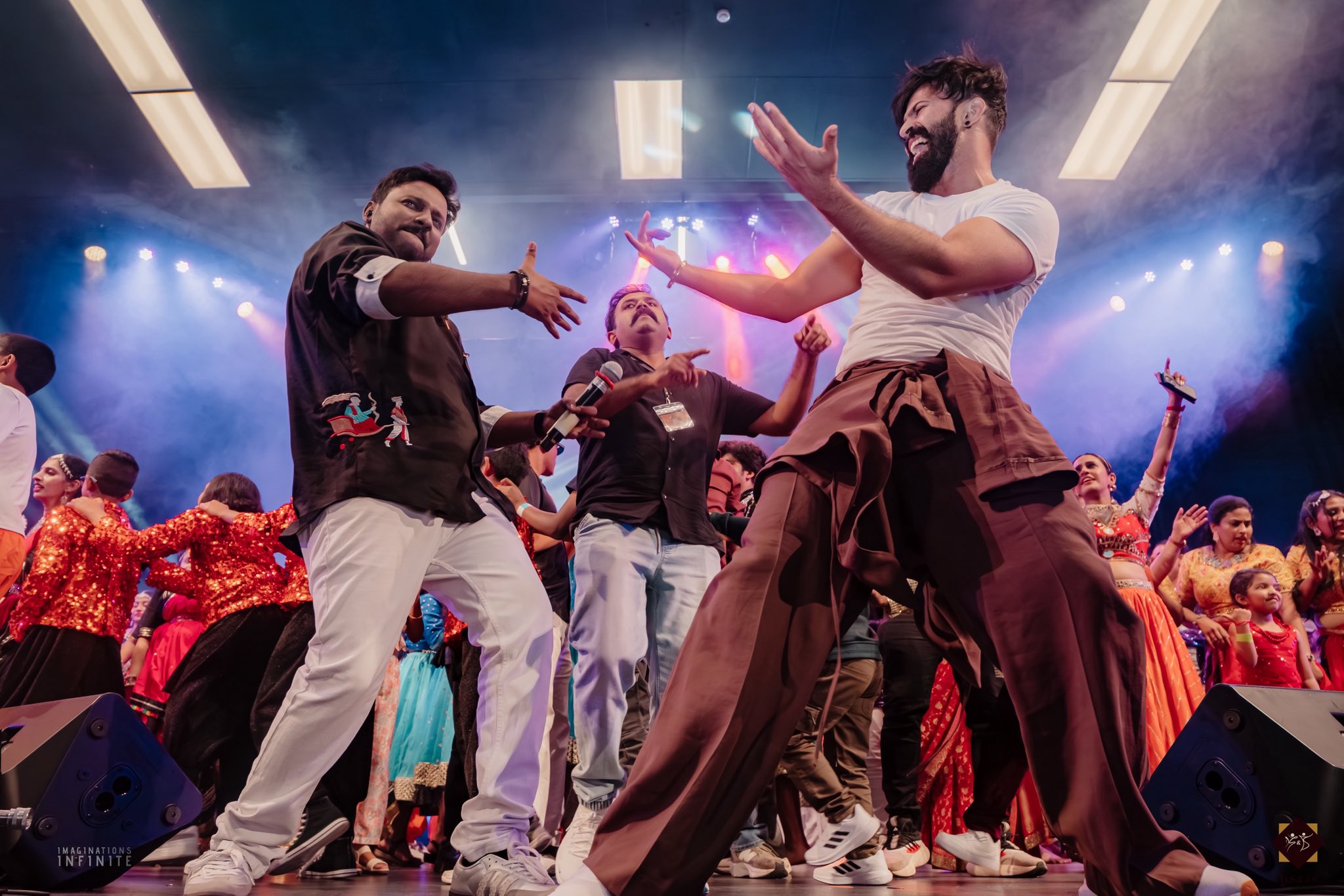 🎤 Siddique Roshan – Stand-Up... - DS & JS Dance Academy | Facebook