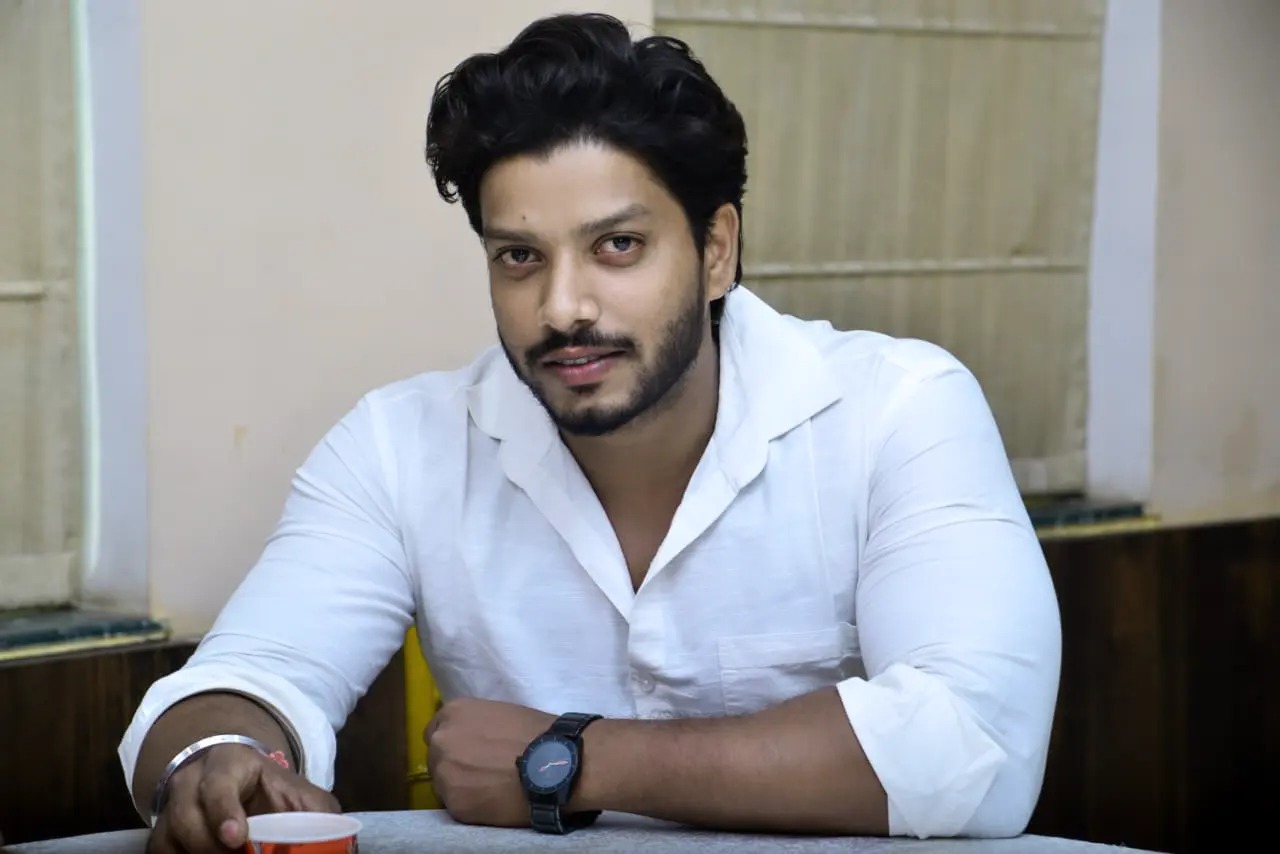 Avi Raj