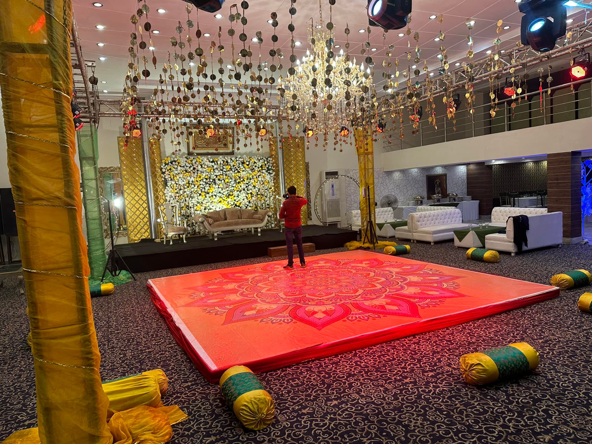 New Chandni Banquet Halls... - New Chandni Banquet Halls