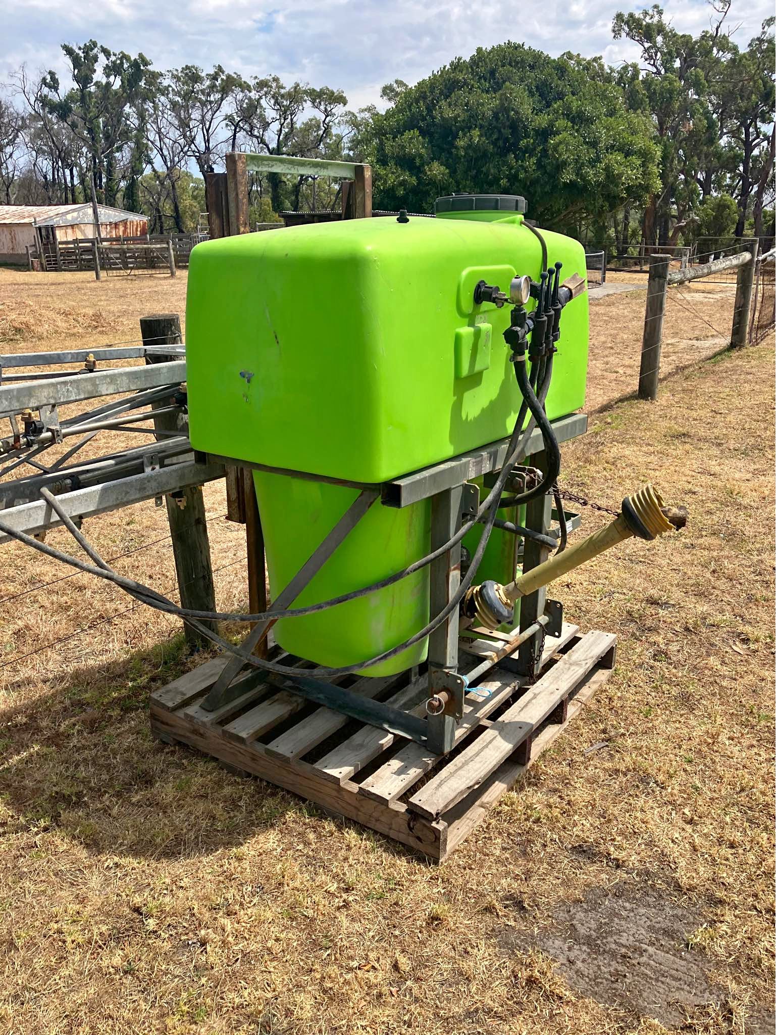 Boom sprayer - Paint Sprayers - Lang Lang, Victoria | Facebook ...