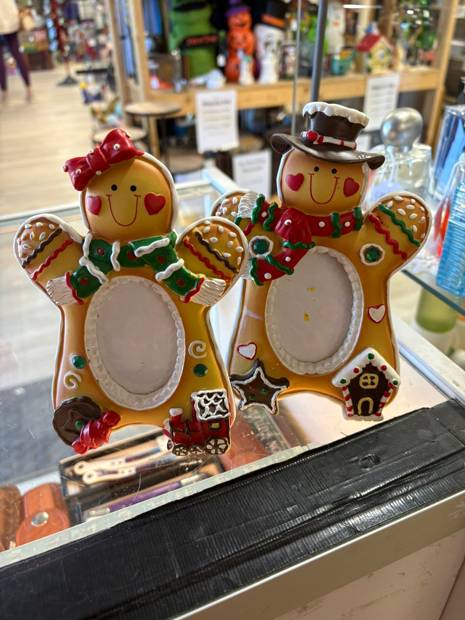 Trinkets - Gingerbread frames $2.50 each | Facebook