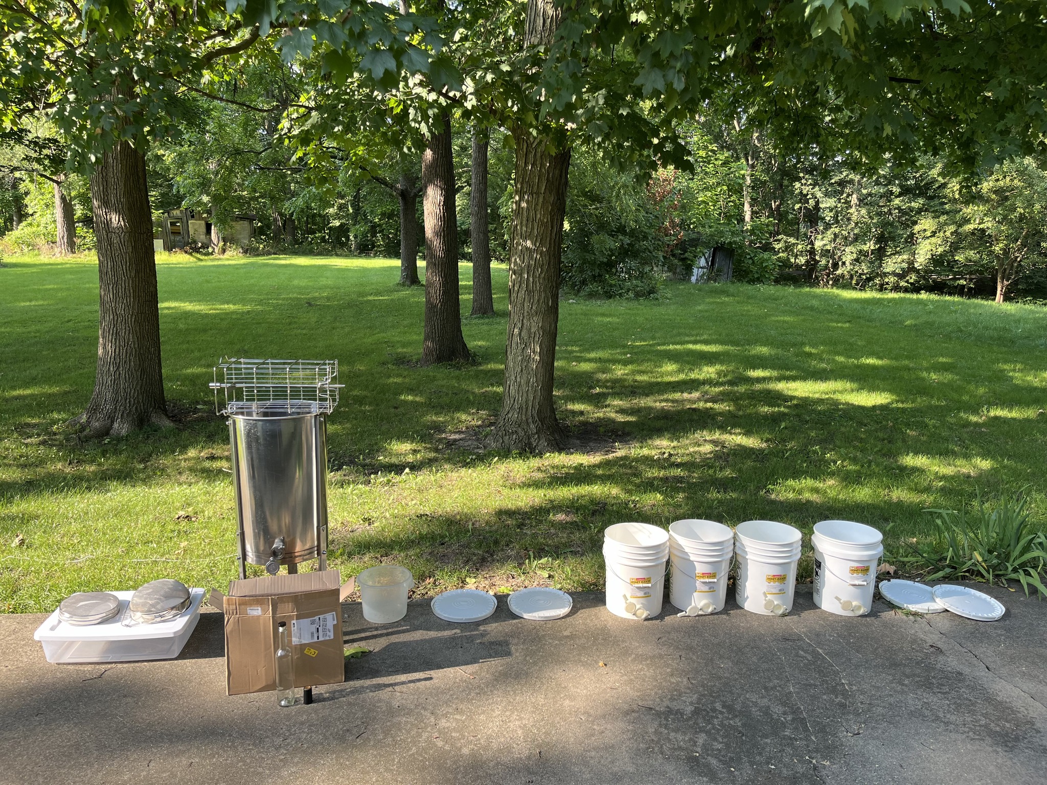 7Bees Apiary | Rochester IN