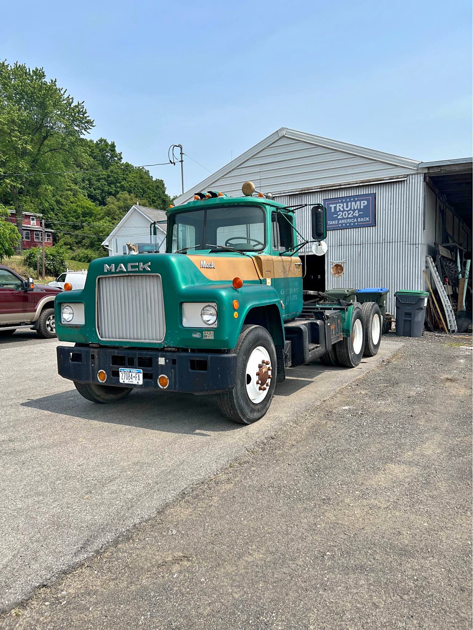 1973 Mack R600
