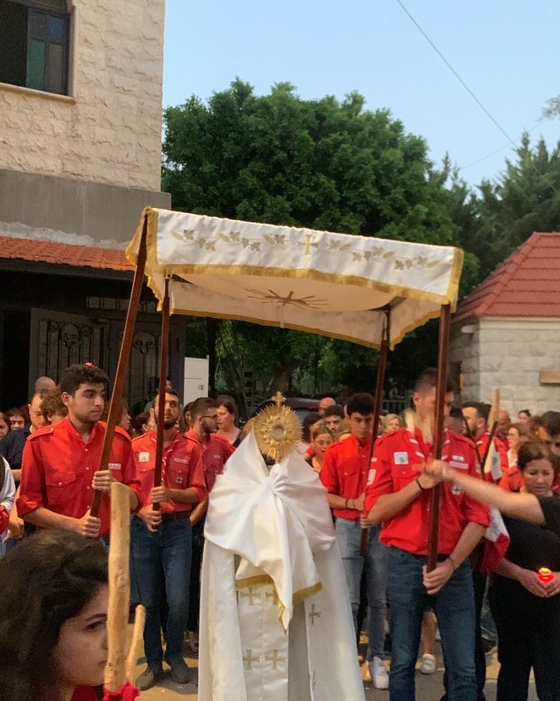 ‫16.6.2022 خميس الجسد⚜️🕯 مسيرة... - Scouts Maronites Rachiine | Facebook‬