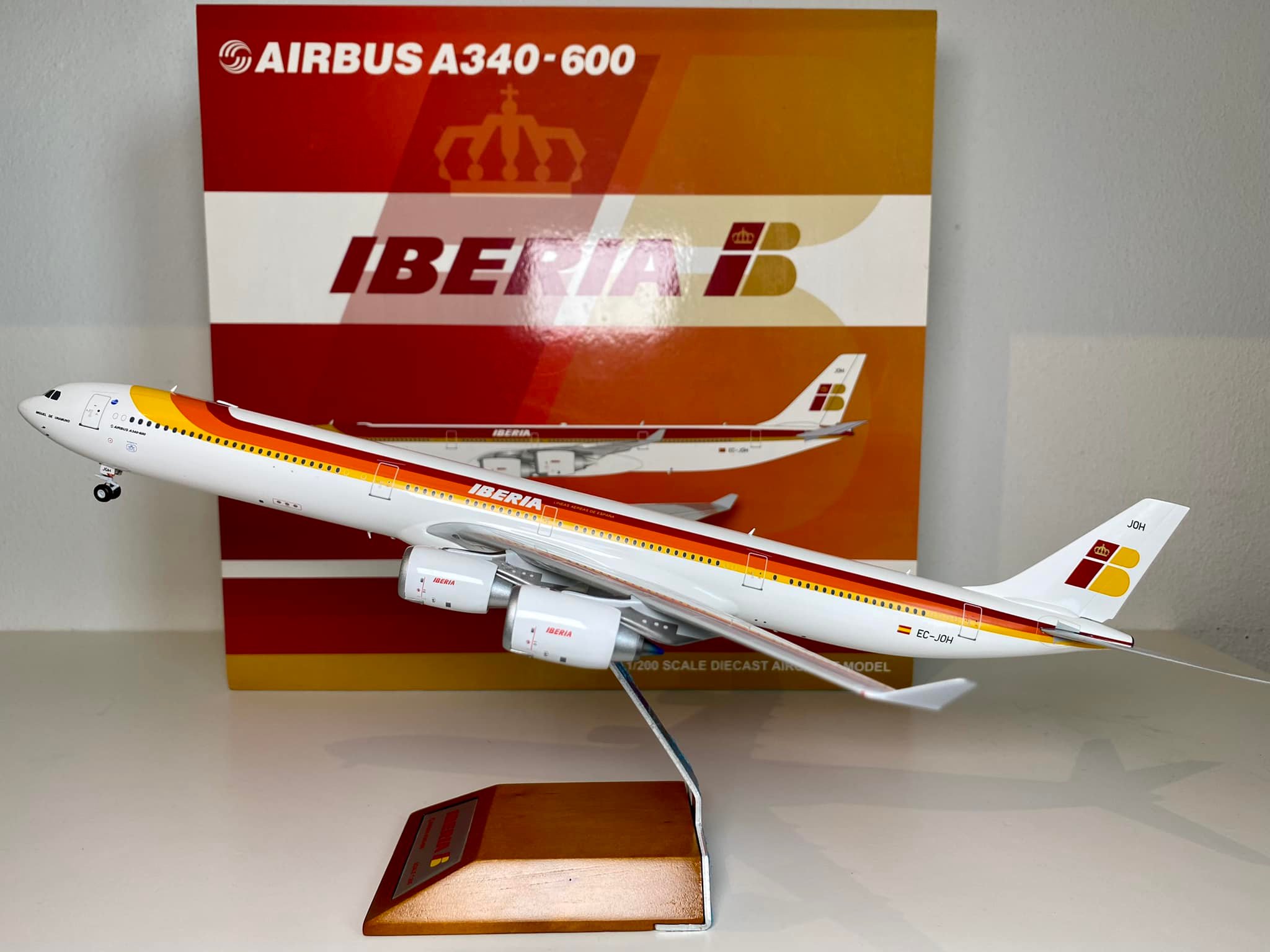 Jc Wings 1:200 Iberia A340-600 model