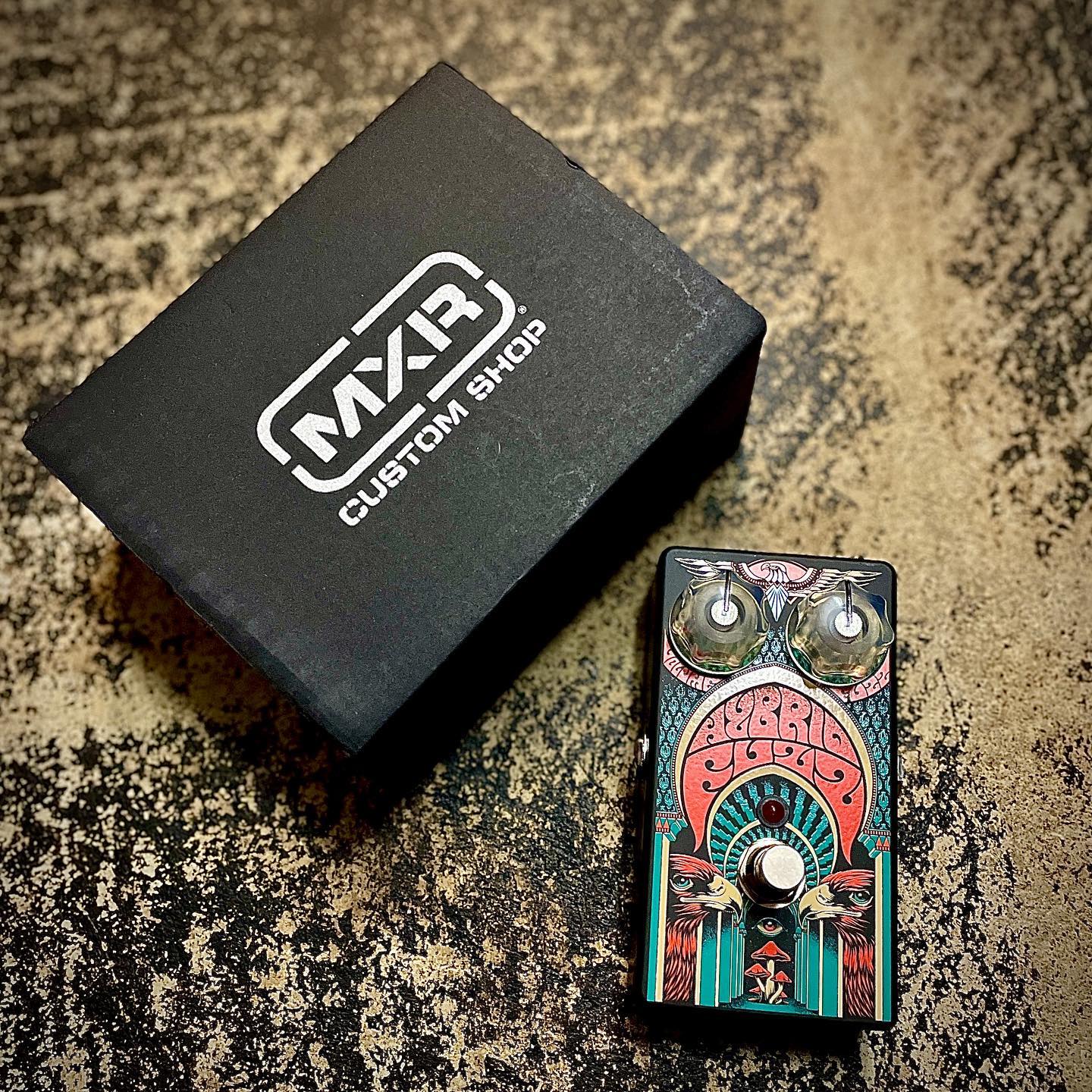 Now in an MXR mini housing, the Classic 108 Fuzz gives you all the
