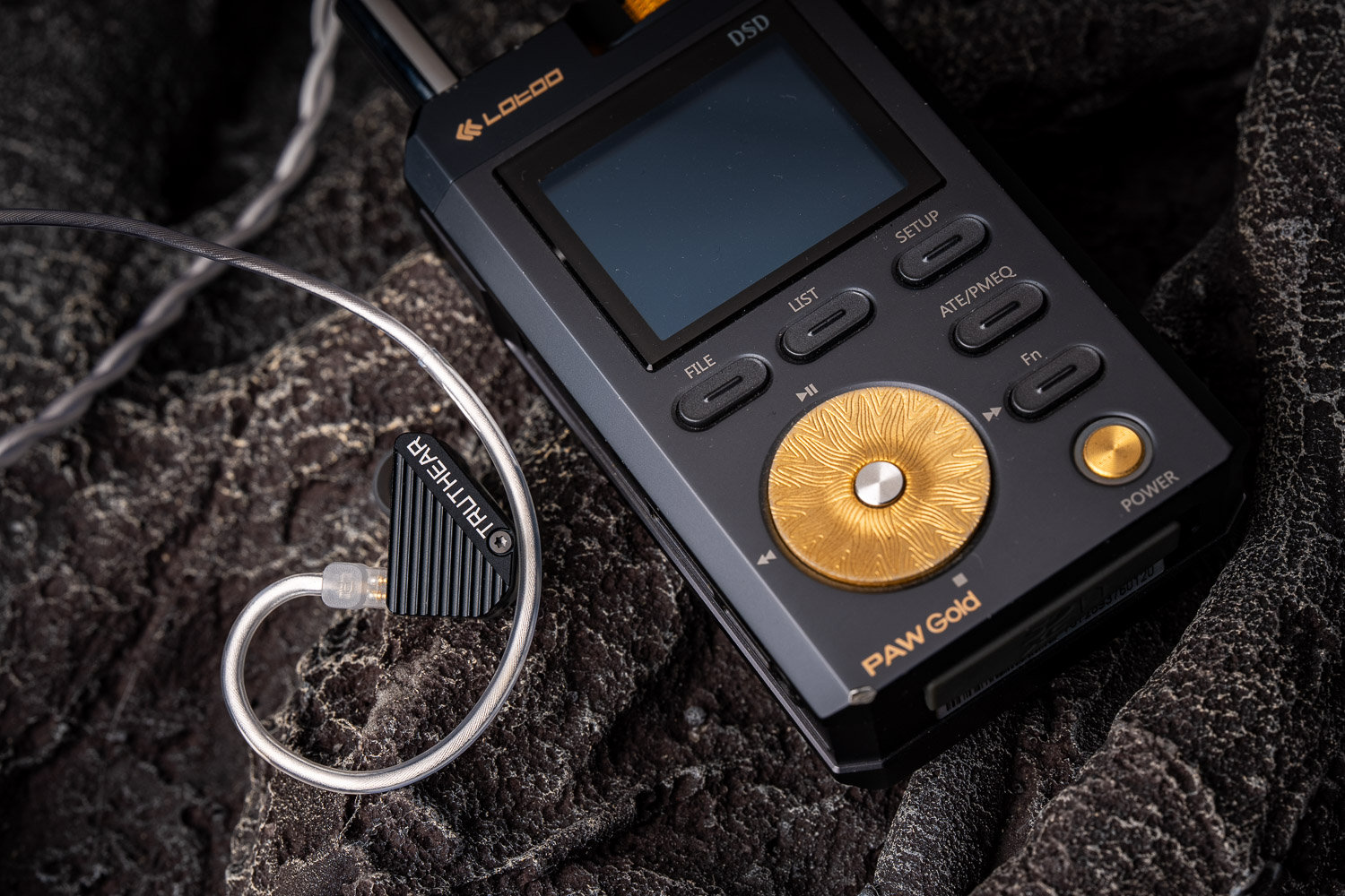 【Beat Audio】Emerald　MMCX 4.4mm Pure, with its solid hardware foundation and precise tuning