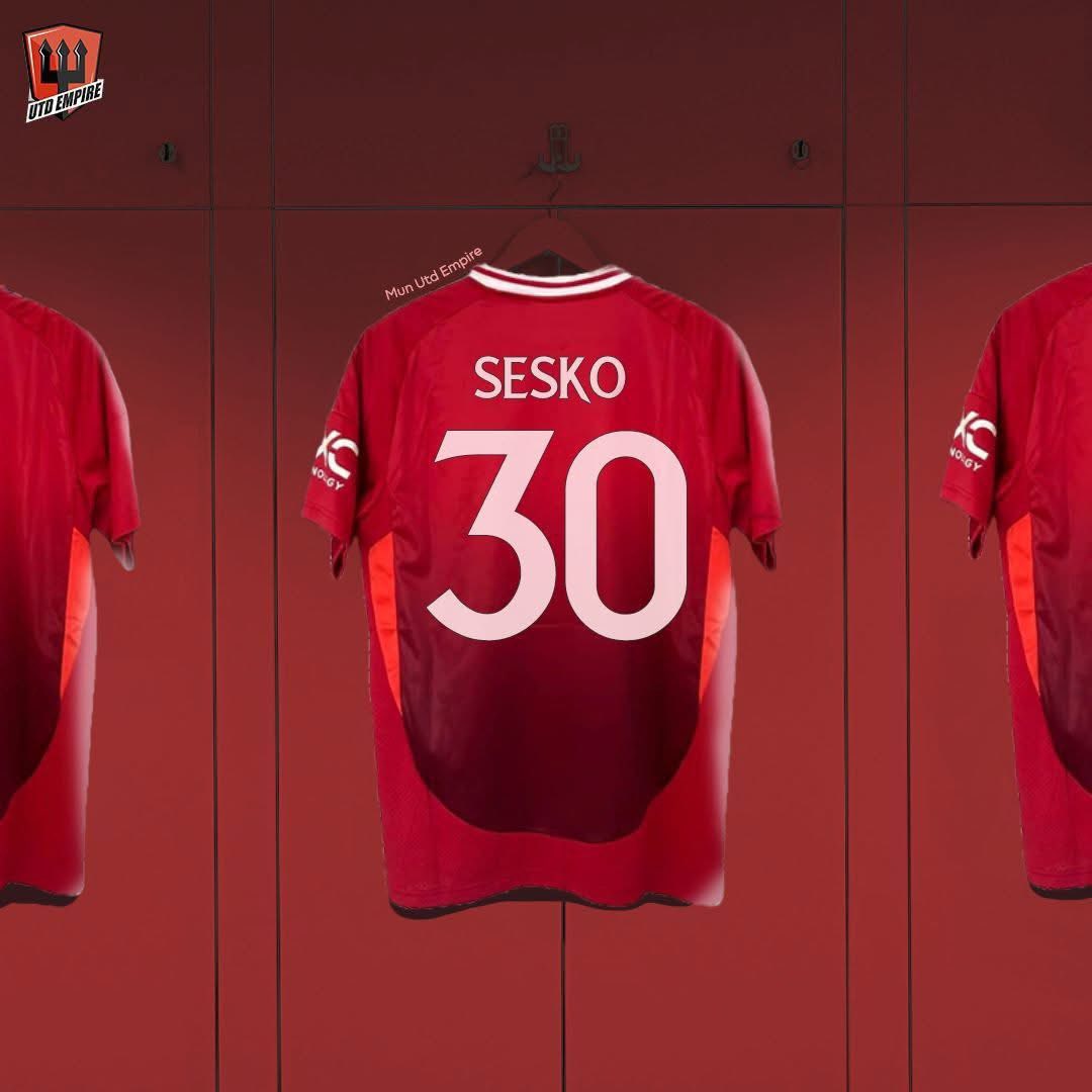 Manchester United shirt number 30 assigned