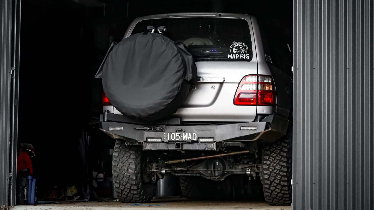 The MAD Rig - 🍑😏 The MAD Rig barely fits in the farm shed...