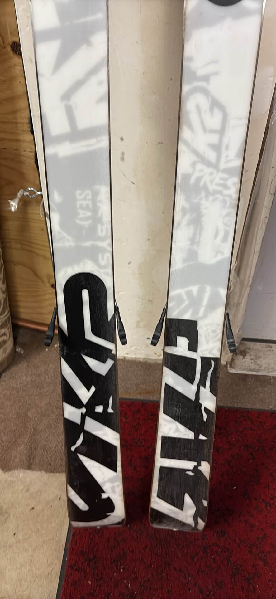 K2 Press 149cm jib rocker skis with Marker bindings - Winter Sports ...