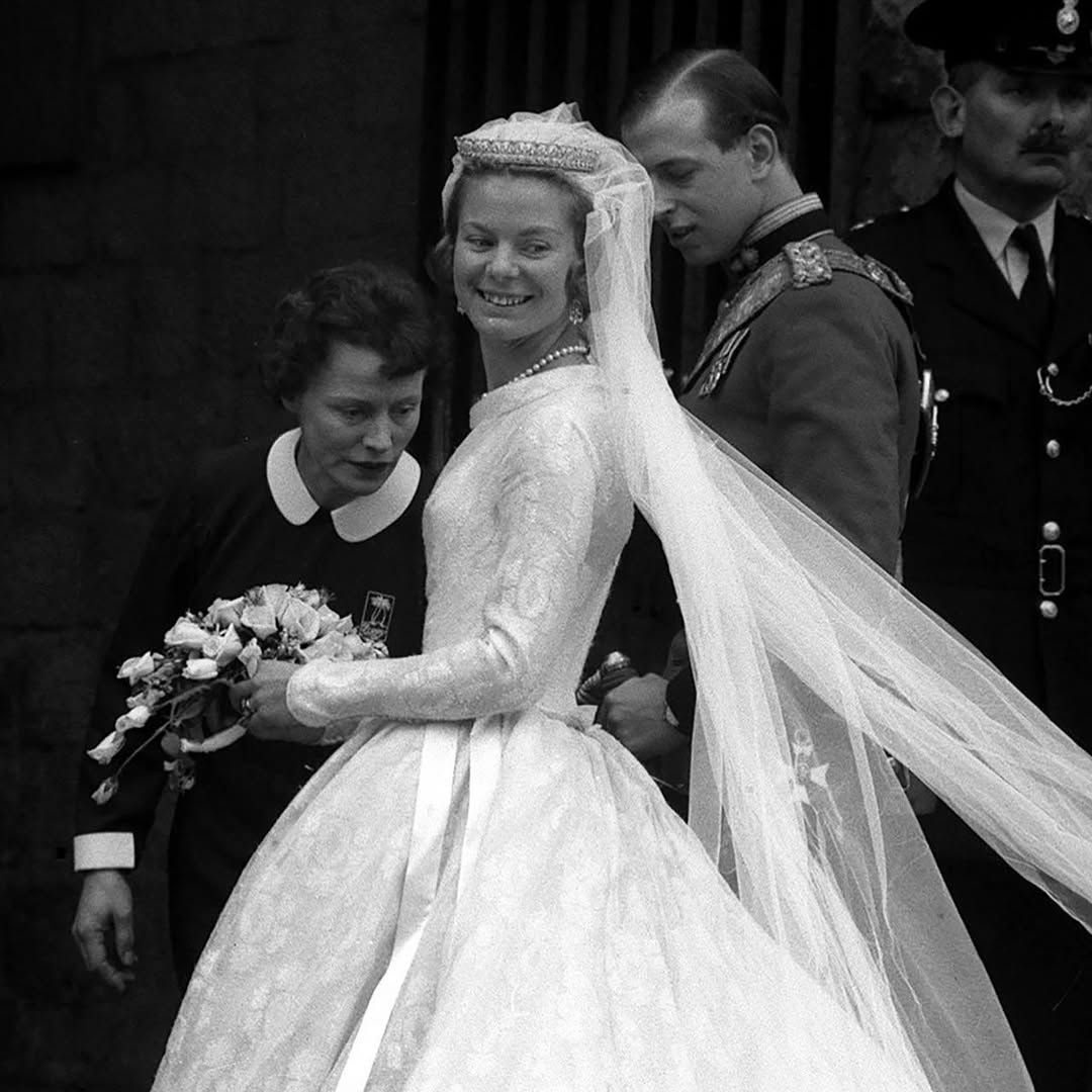 A beautiful glimpse into royal history! This captivating image features Lady Helen Windsor (now Lady Helen Taylor) on her wedding day to Timothy Taylor, which took place on July 18, 1992, at