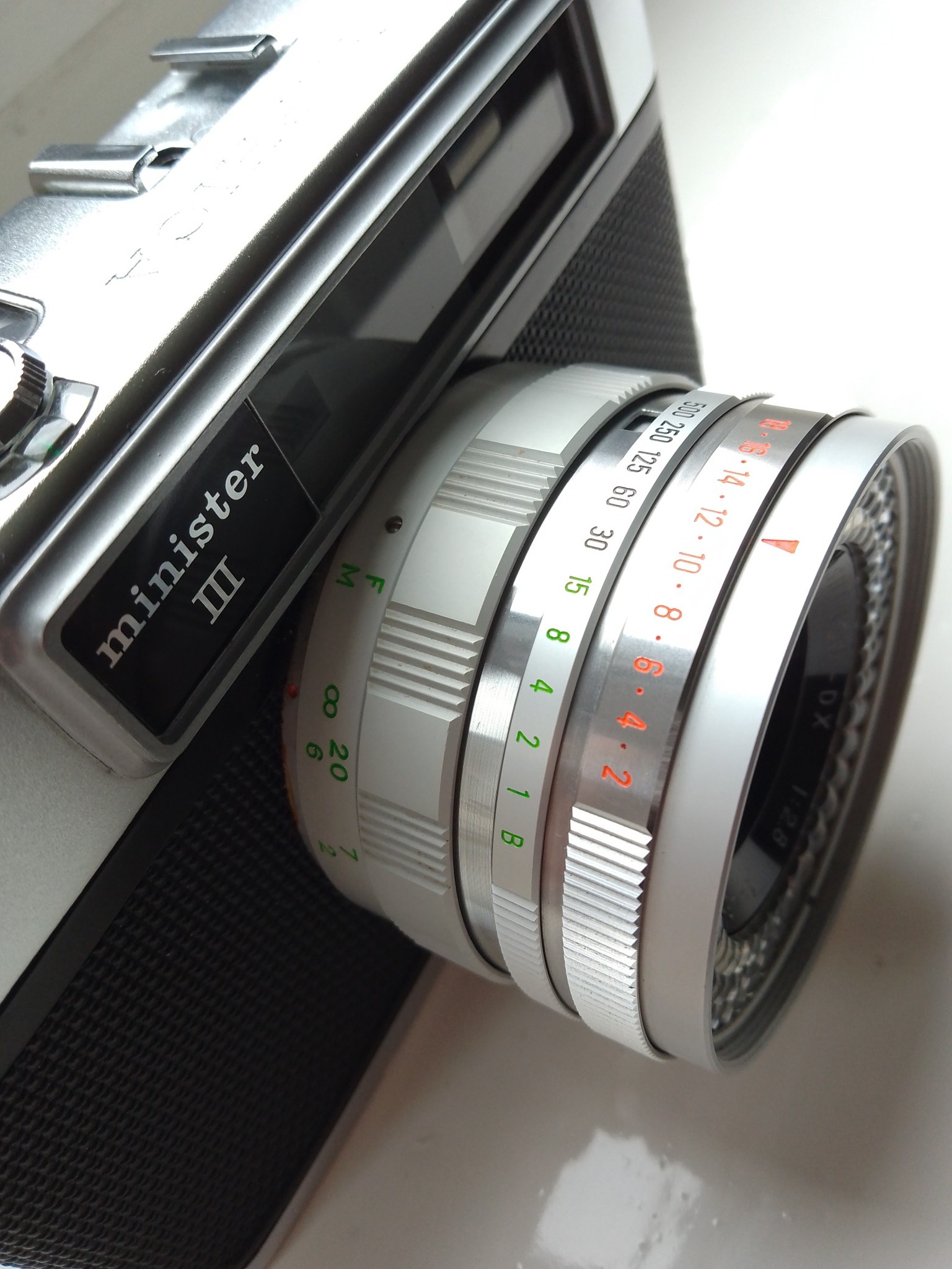 Minolta SR-1s/YASHIKA　minister 700(A74) Mint Yashica Minister 700 camera from the 1960s