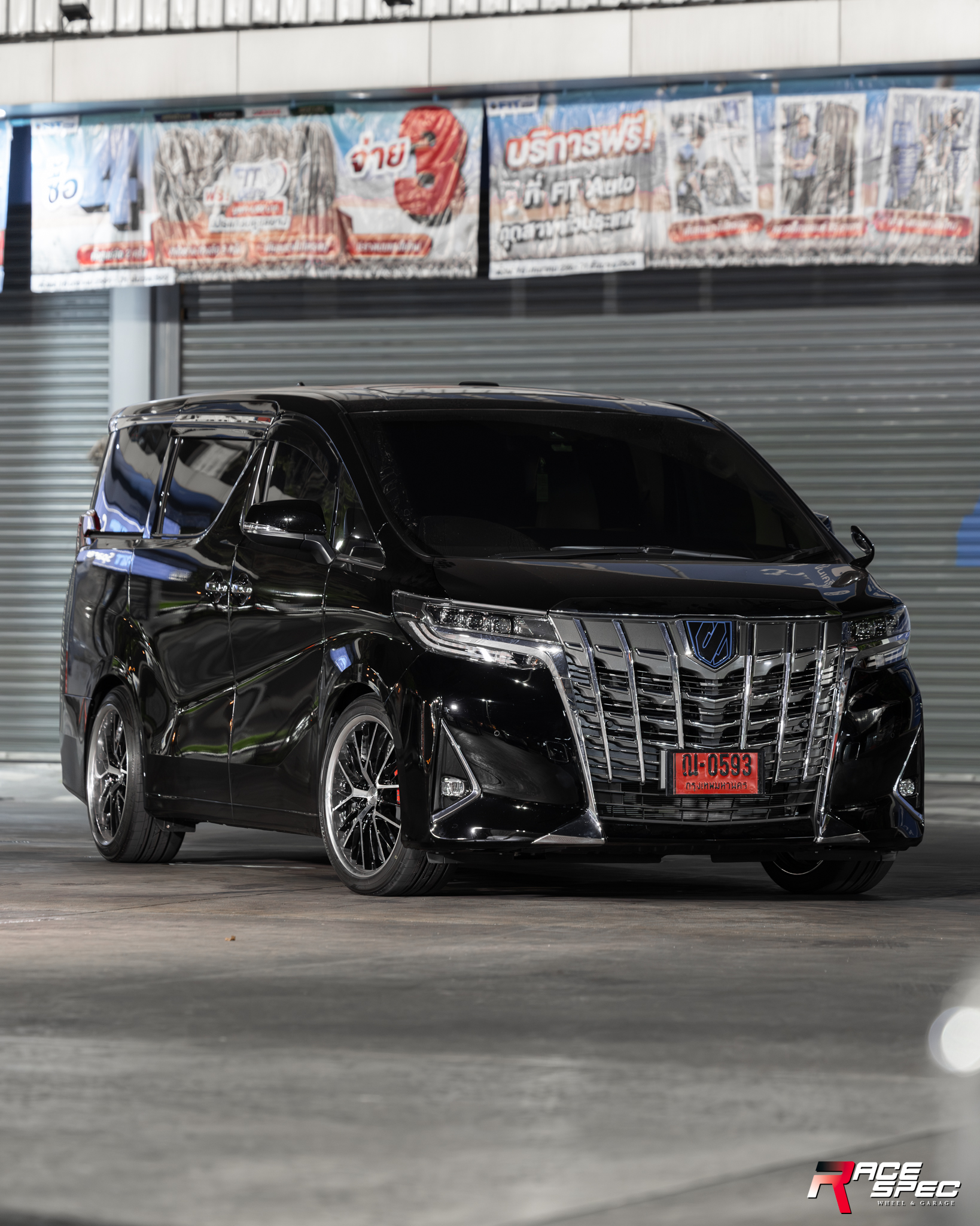 RaceSpec wheel - Toyota Alphard 30 จัดเต็มก่อนไปเที่ยว
