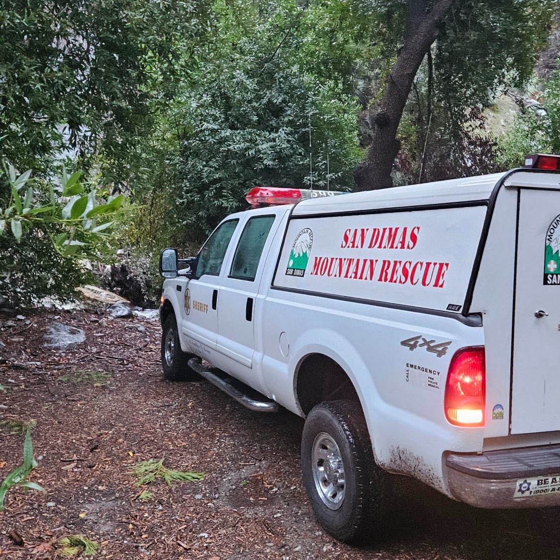 Rescue of Three... - Los Angeles County Sheriff's Department