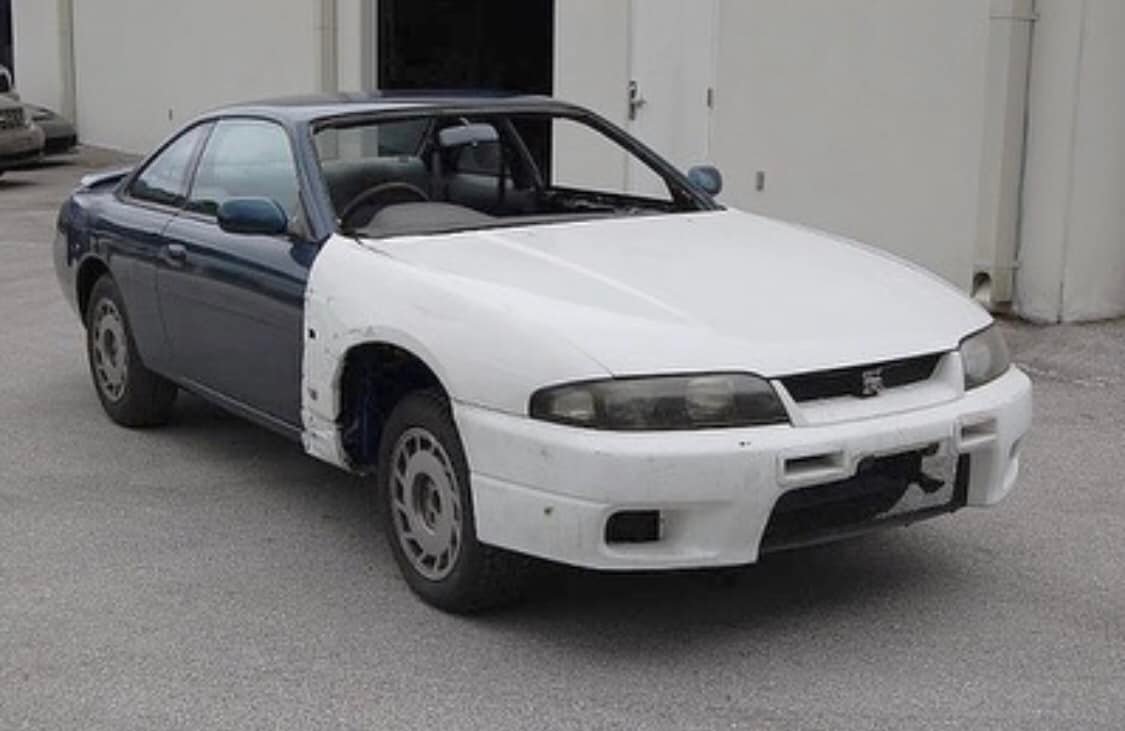 nikonikoking　s14 R33 Nissan S14 with an R33 Skyline front end. Pics via carsof00s on