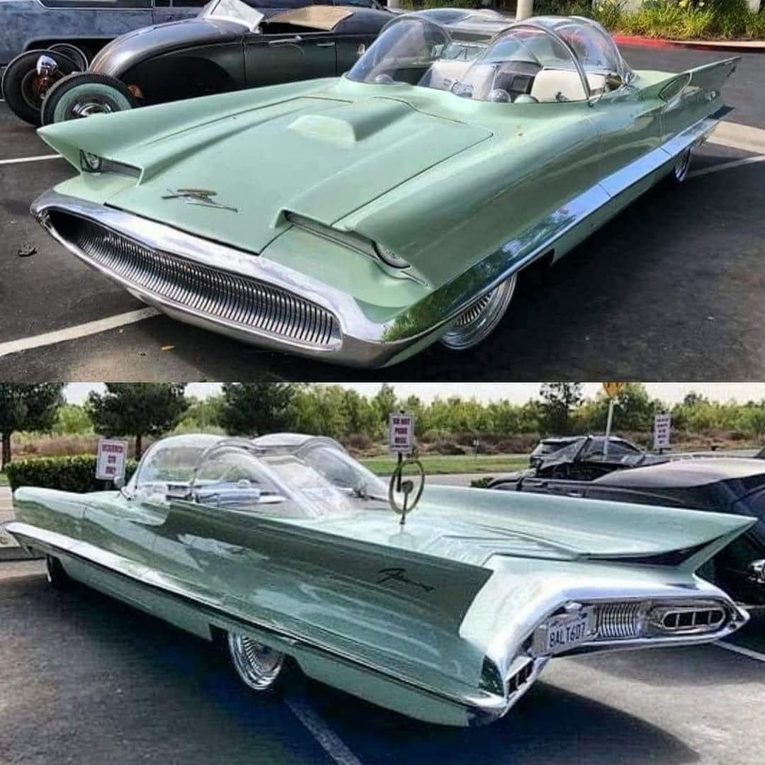 1955 Lincoln Futura Concept Car 1955 LINCOLN FUTURA CONCEPT