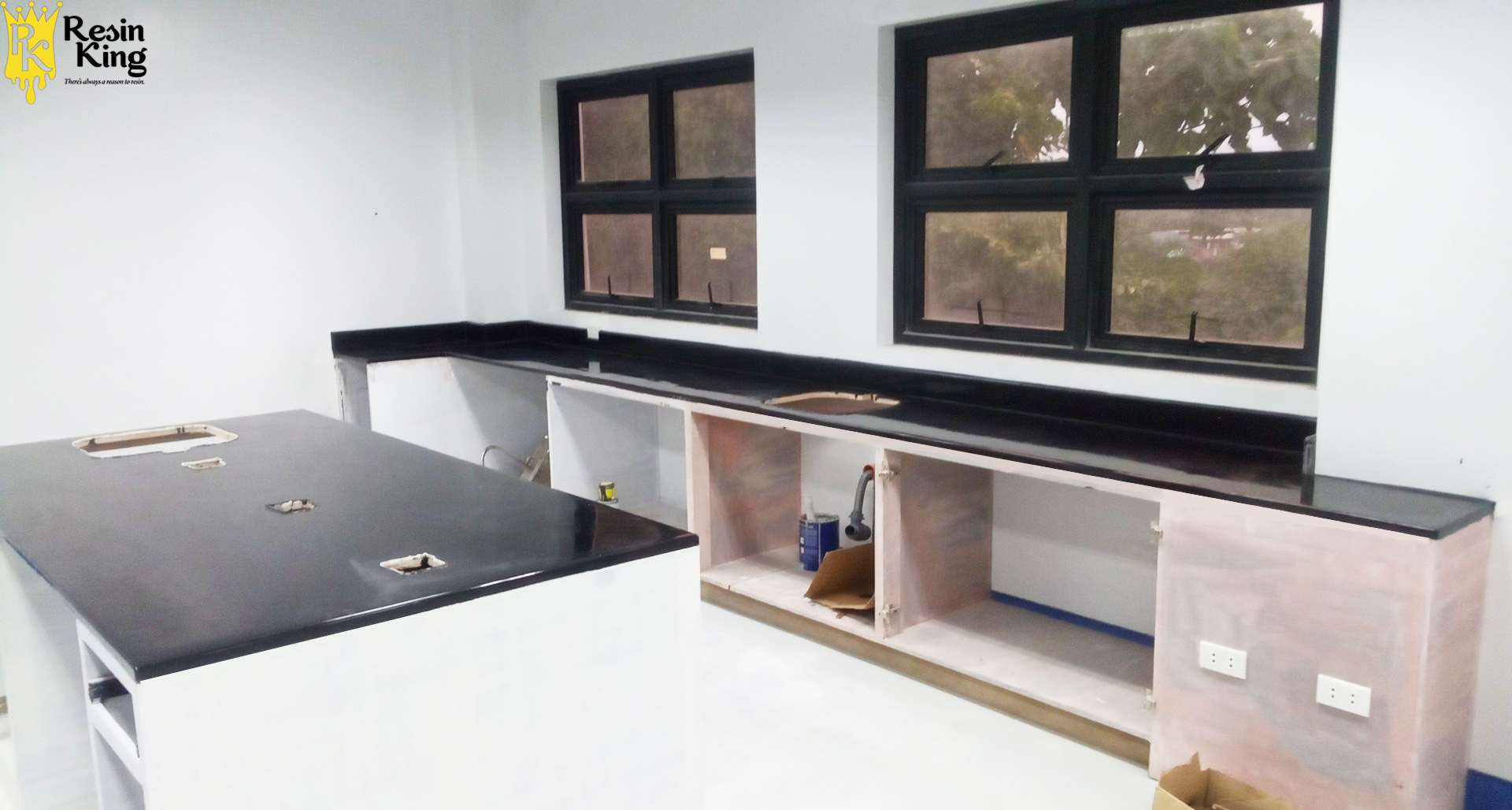 Resin King - 👑 Epoxy resin laboratory countertops are... | Facebook