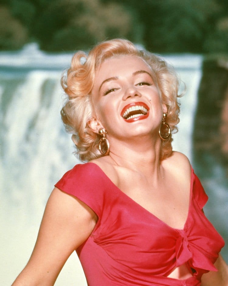 marilyn monroe hot pink dress Monroe's iconic in Niagara T4