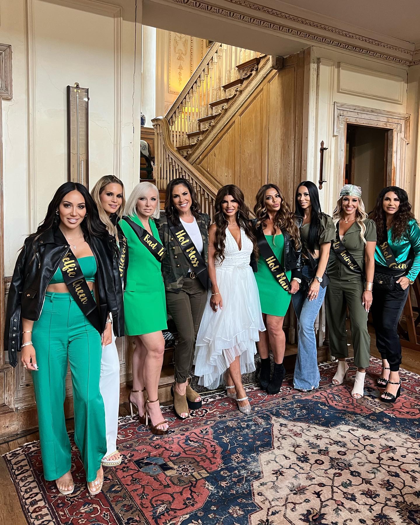the real housewives of new jersey messes and bridesmaid dresses TONIGHT! They finally let girls out the country🇮🇪 I was having the best time in this gorgeous country with the girls.. The thing is- you never know what's being Margaret josephs