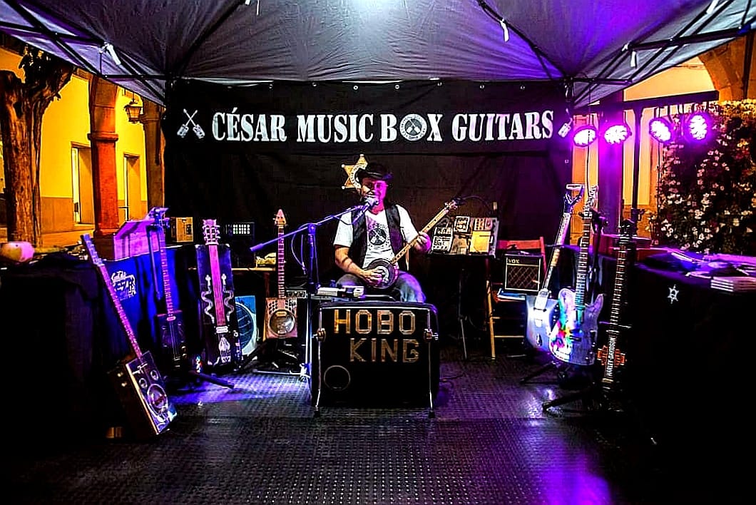 César Music Box Guitars - Custom Stringed Instruments