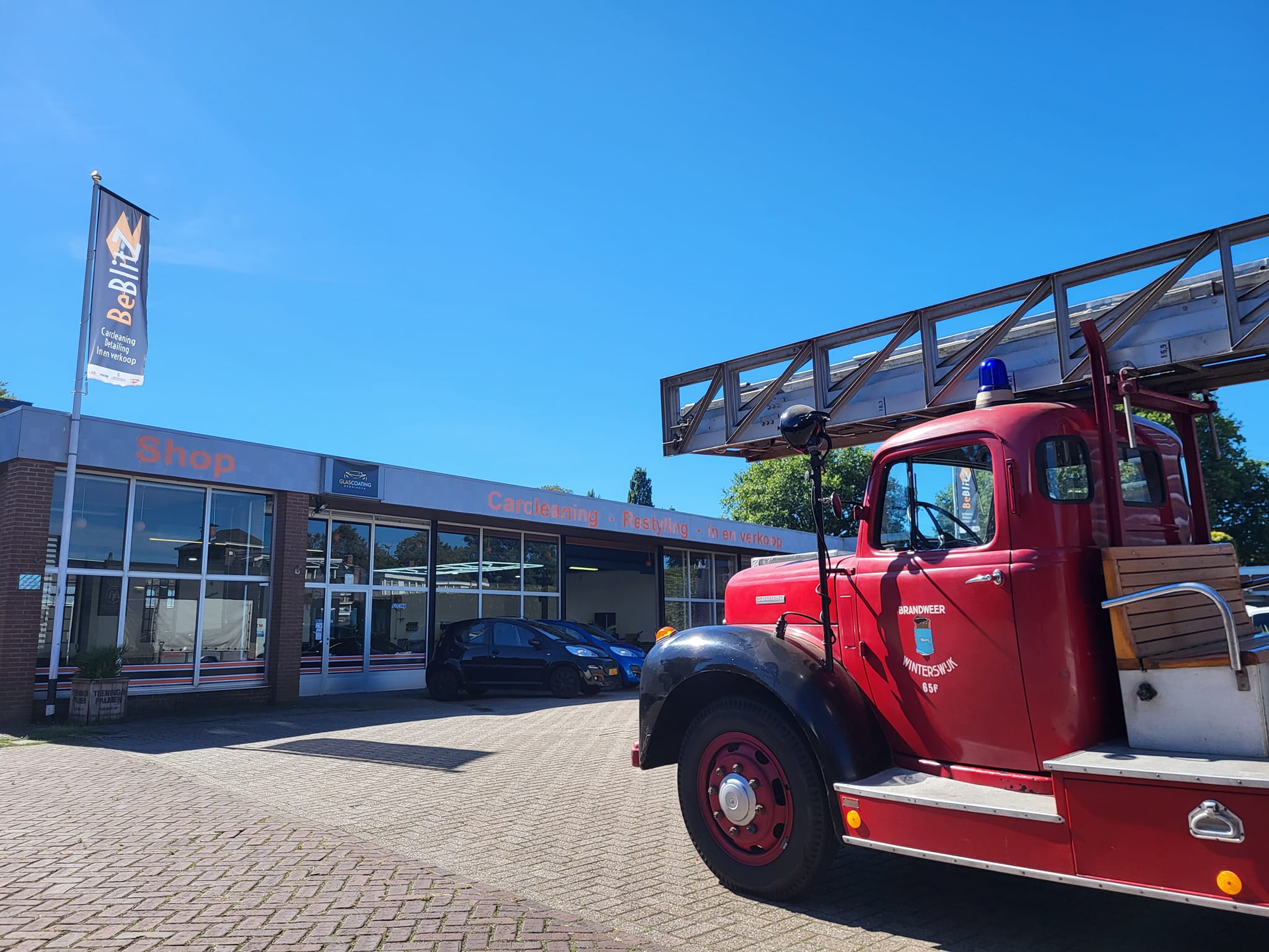 Historische - Onze Commer ladderwagen staat bij onze sponsor BeBlitz ...
