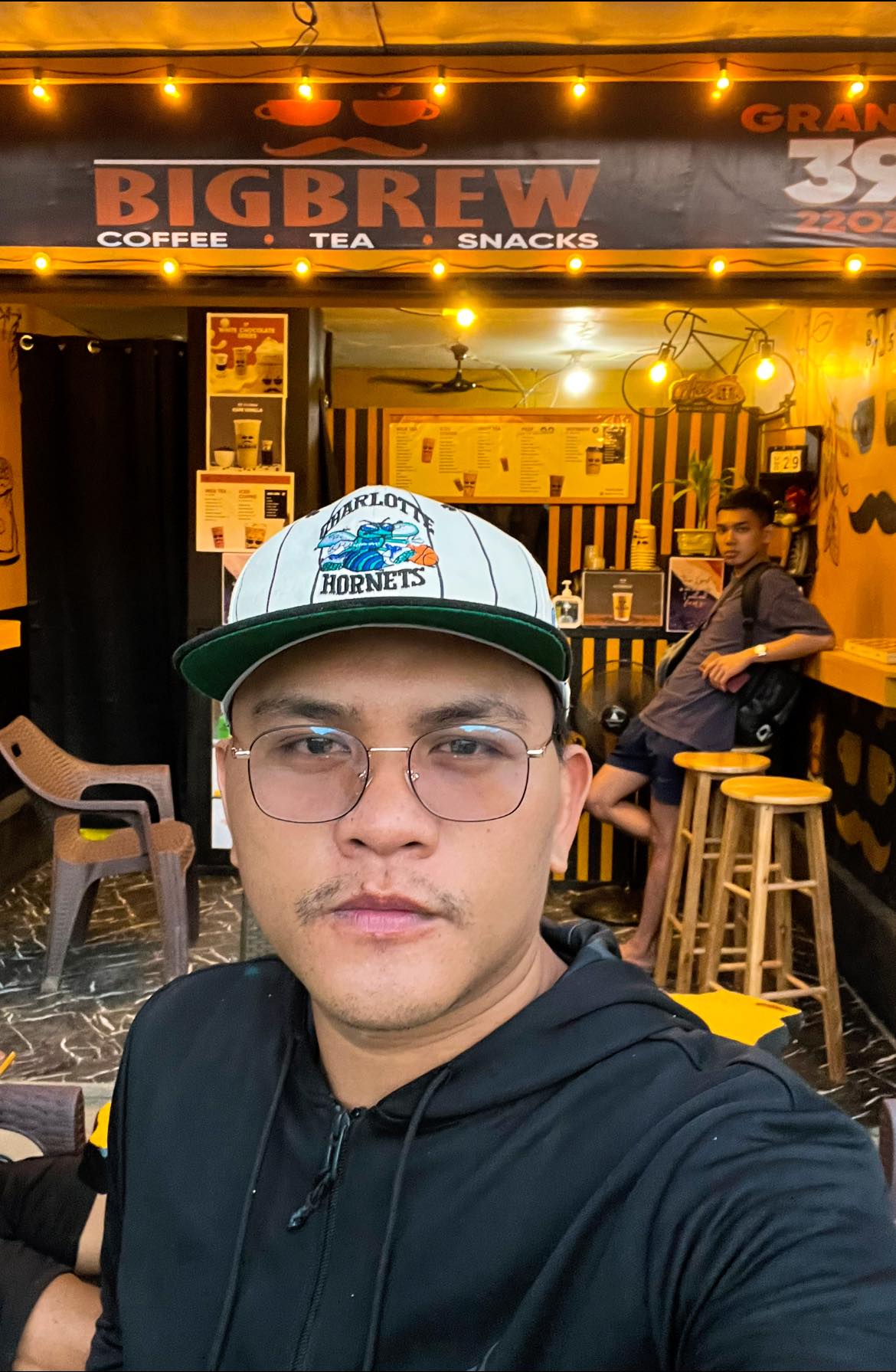 Notch Vlog - Thank you for inviting me Bigbrew Poblacion 1...