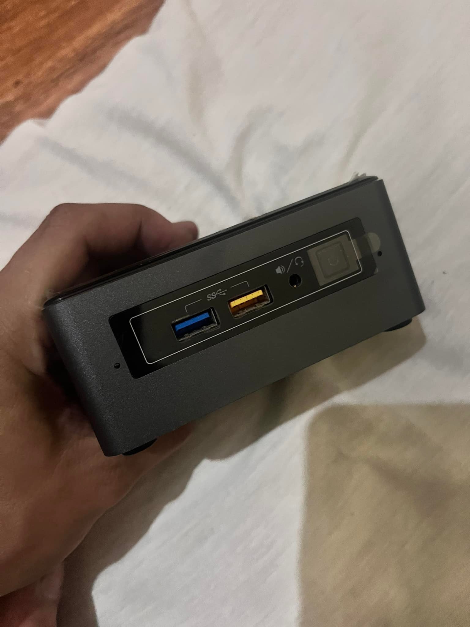 Mini PC Intel NUC I5-7260U – 16GB RAM – 256GB SSD – WiFi HDMI – Usato In Buone Condizioni