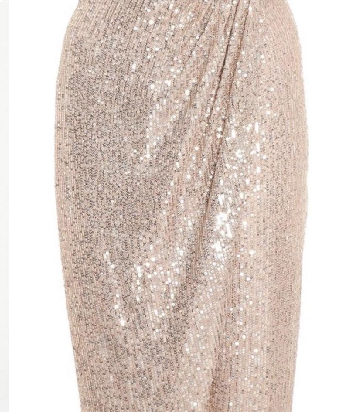 rose gold dress what colour shoes color match a champagne dress? Style_Agnese