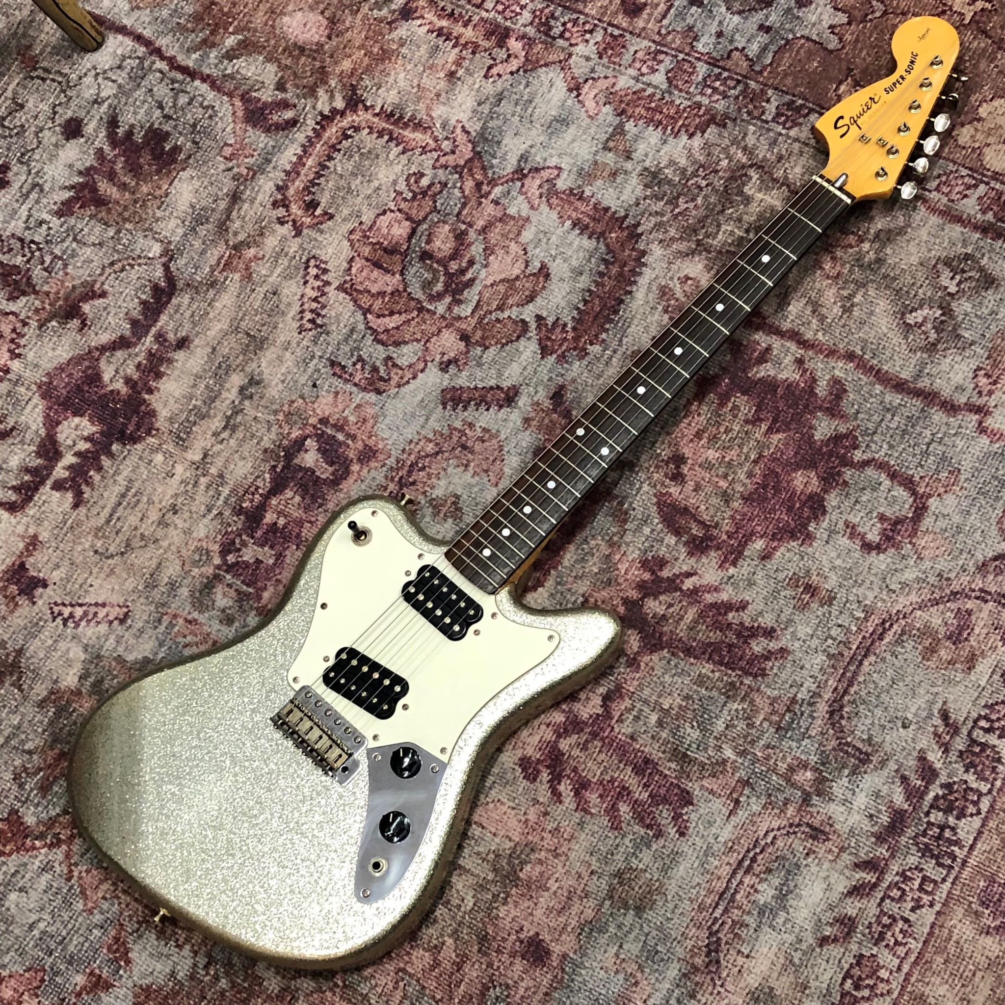 Rare Japan-made Fender Squier Vista Series Super-Sonic guitar