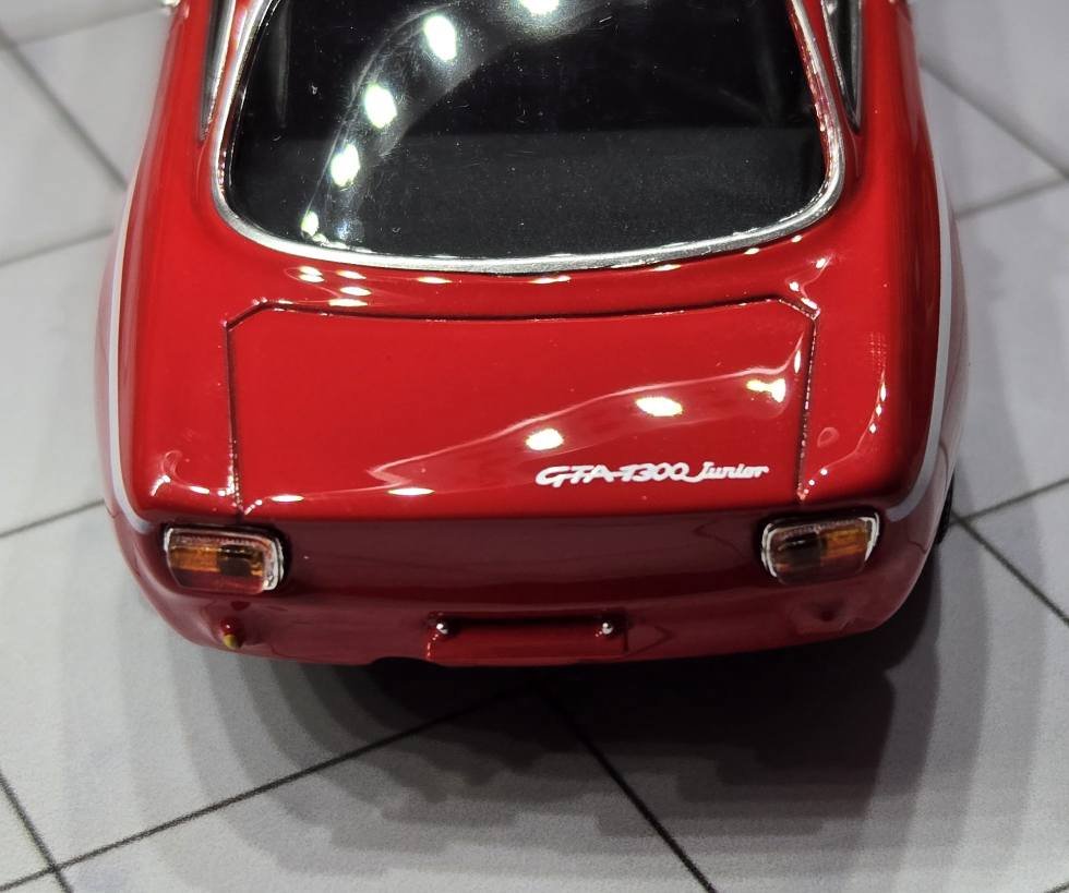 1968 Alfa Romeo GTA 1300 Junior 1/43 MaxiChamps
