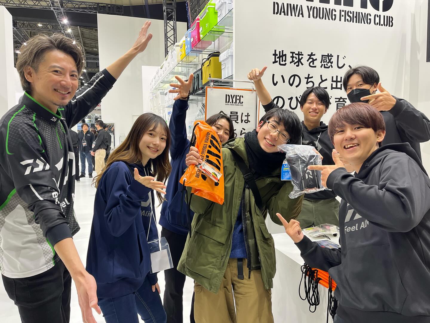 DYFC - さあ、開場しました！ DYFCコーナーでは、ガラポンや記念撮影などで楽しめます。ぜひ、お越しください^...