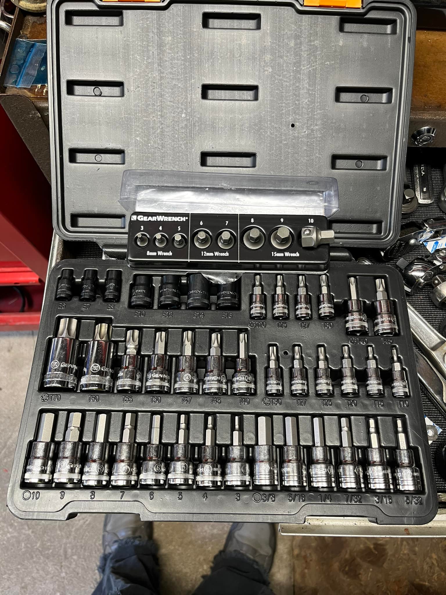 GEARWRENCH 12 Piece 1/4 Flex 6 Point Metric Socket Set - KD80311 Penn Tool Co