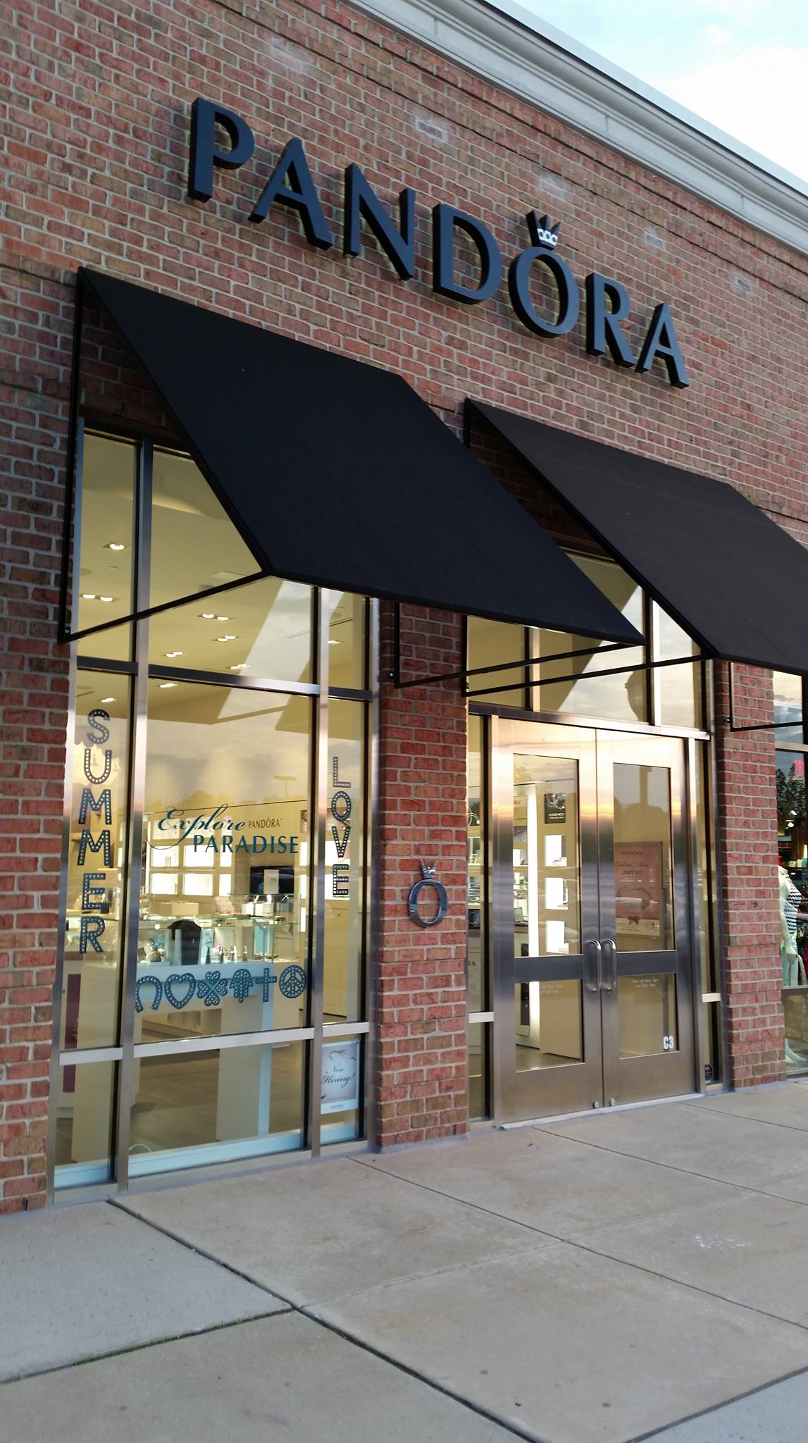 Pandora Our end of season sale starts today! Save 50...